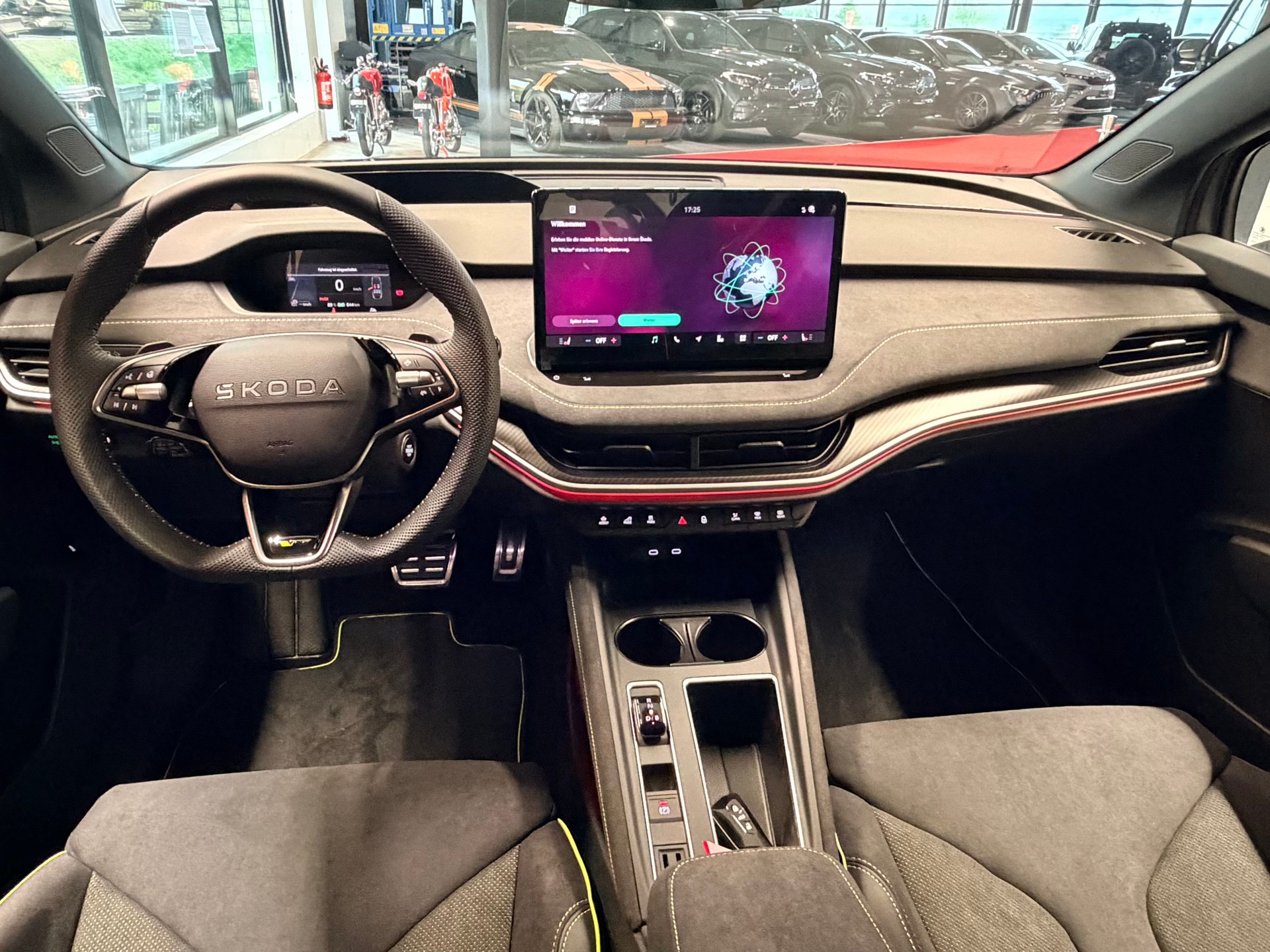 SKODA Elroq RS 4x4-image-19