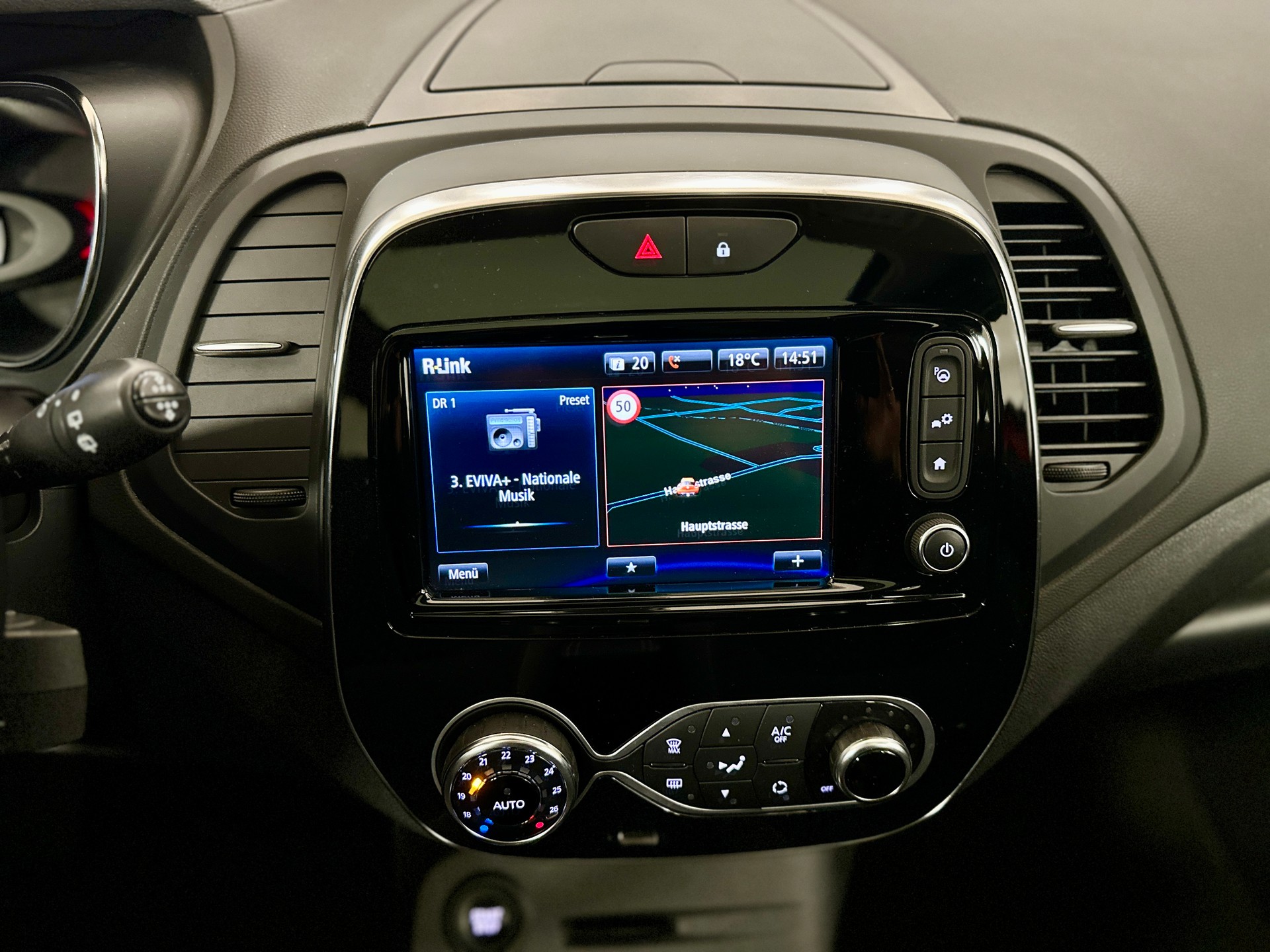 RENAULT Captur 1.2 T 16V Editione One EDC-image-15