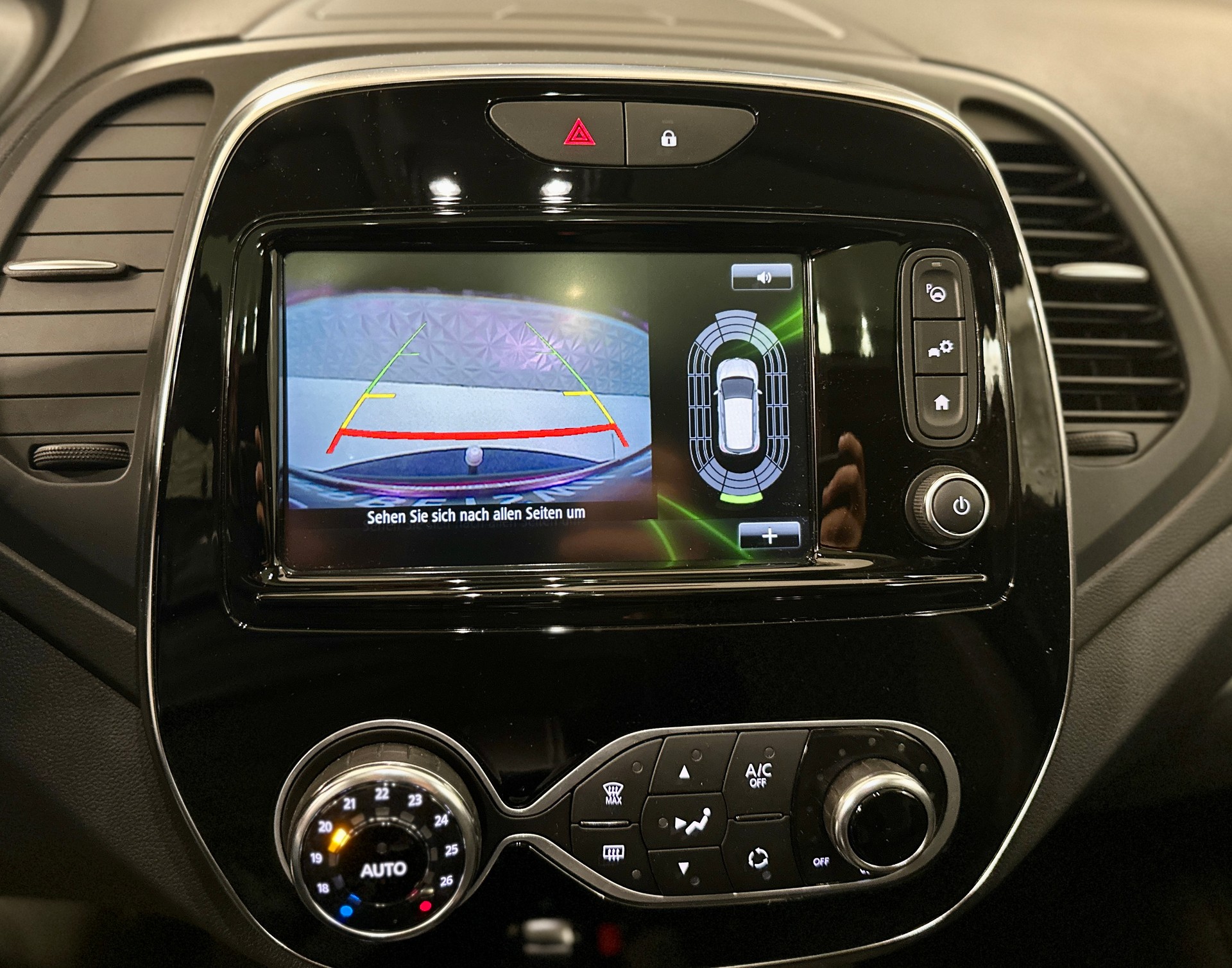 RENAULT Captur 1.2 T 16V Editione One EDC-image-16