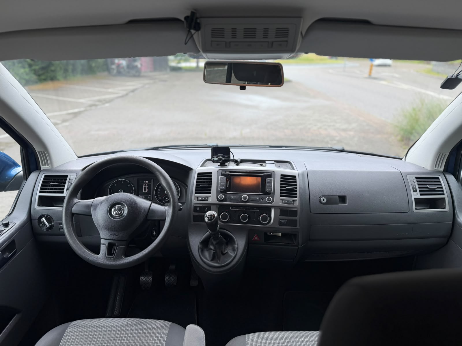 VW T5 Caravelle Comfortline 2.0 TDI CR 4Motion-image-7
