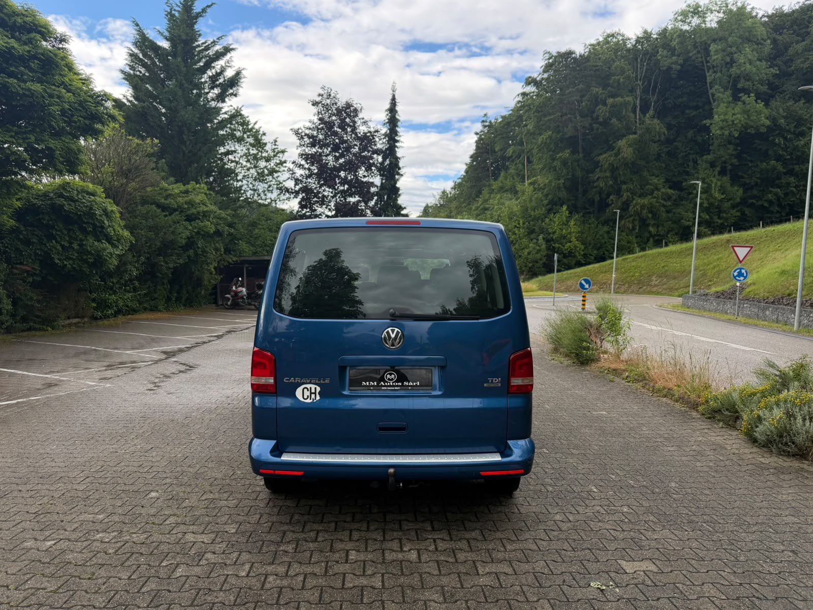 VW T5 Caravelle Comfortline 2.0 TDI CR 4Motion-image-4