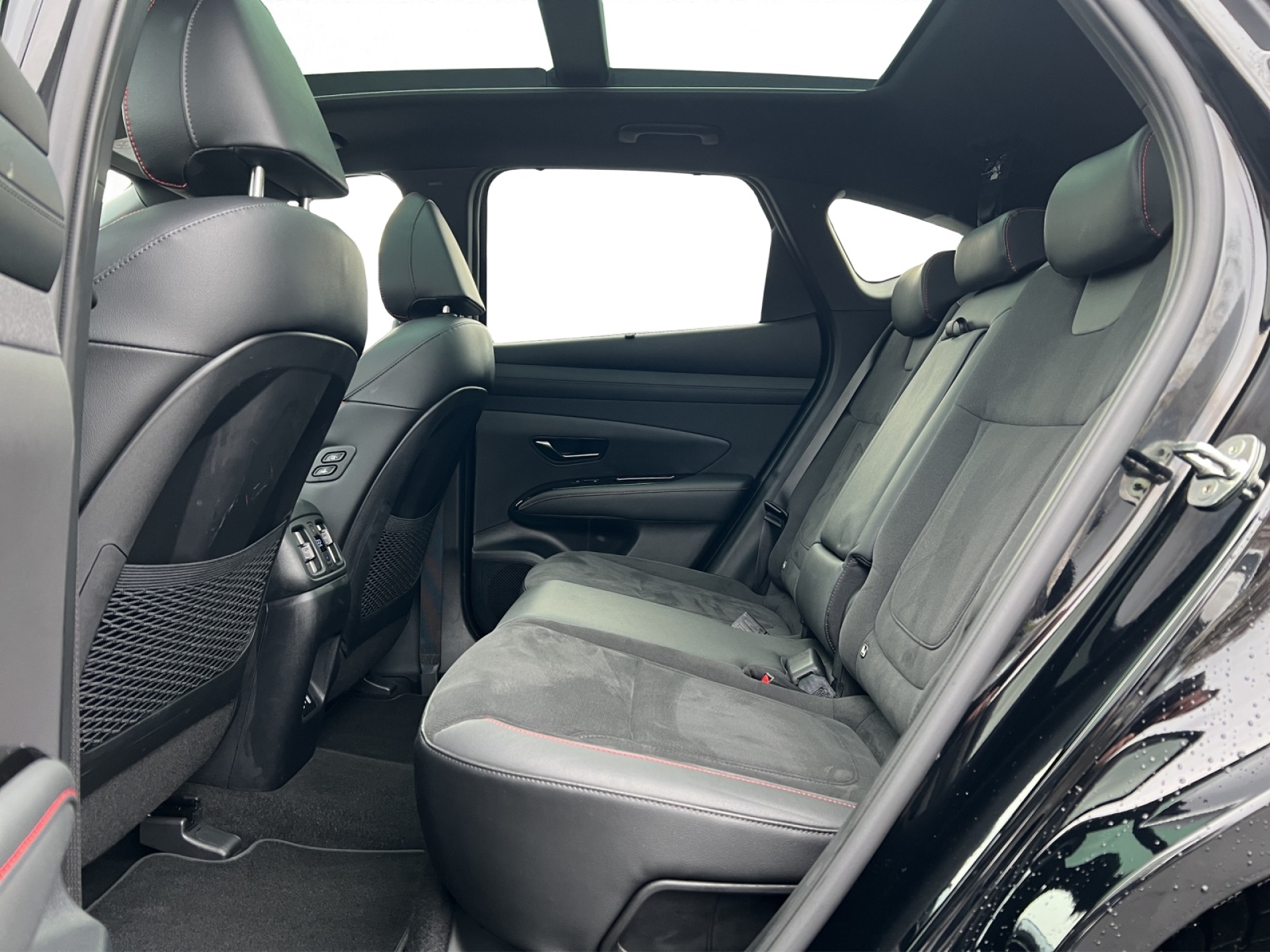 HYUNDAI Tucson 1.6 T-GDi Plug-in Hybrid N-Line Lux 4WD-image-5
