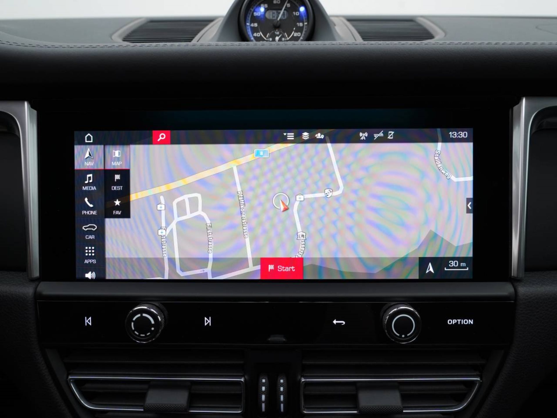 PORSCHE Macan T-image-18