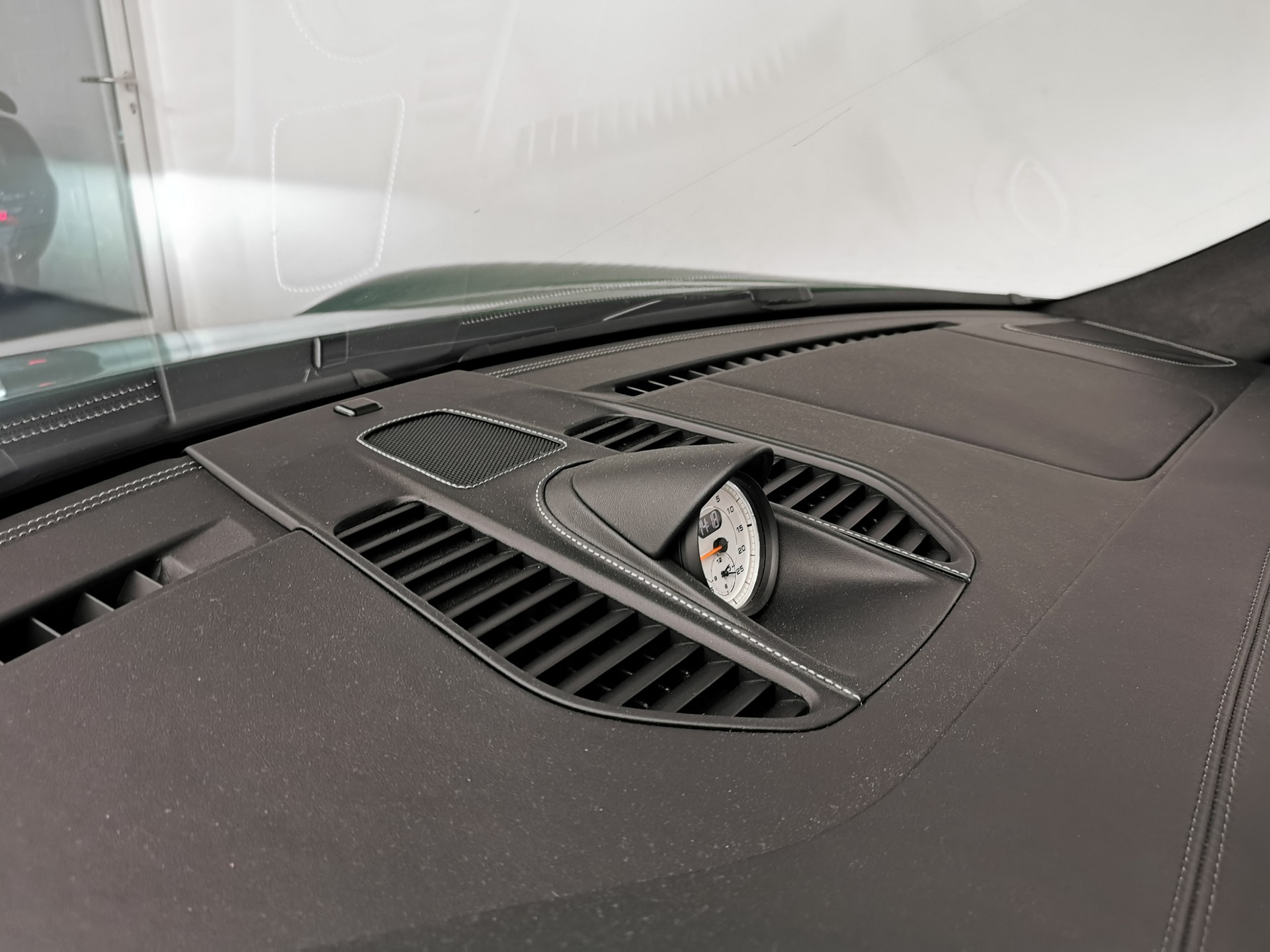 PORSCHE 911 GT3 991.2 TOURING PCCB HANDSCHALTER OHNE OPF PTS IRISH GREEN UNIKAT CH-AUTO EXCLUSIVE PERFEKT KEINE RENNSTRECKE LEDER ETC.-image-6