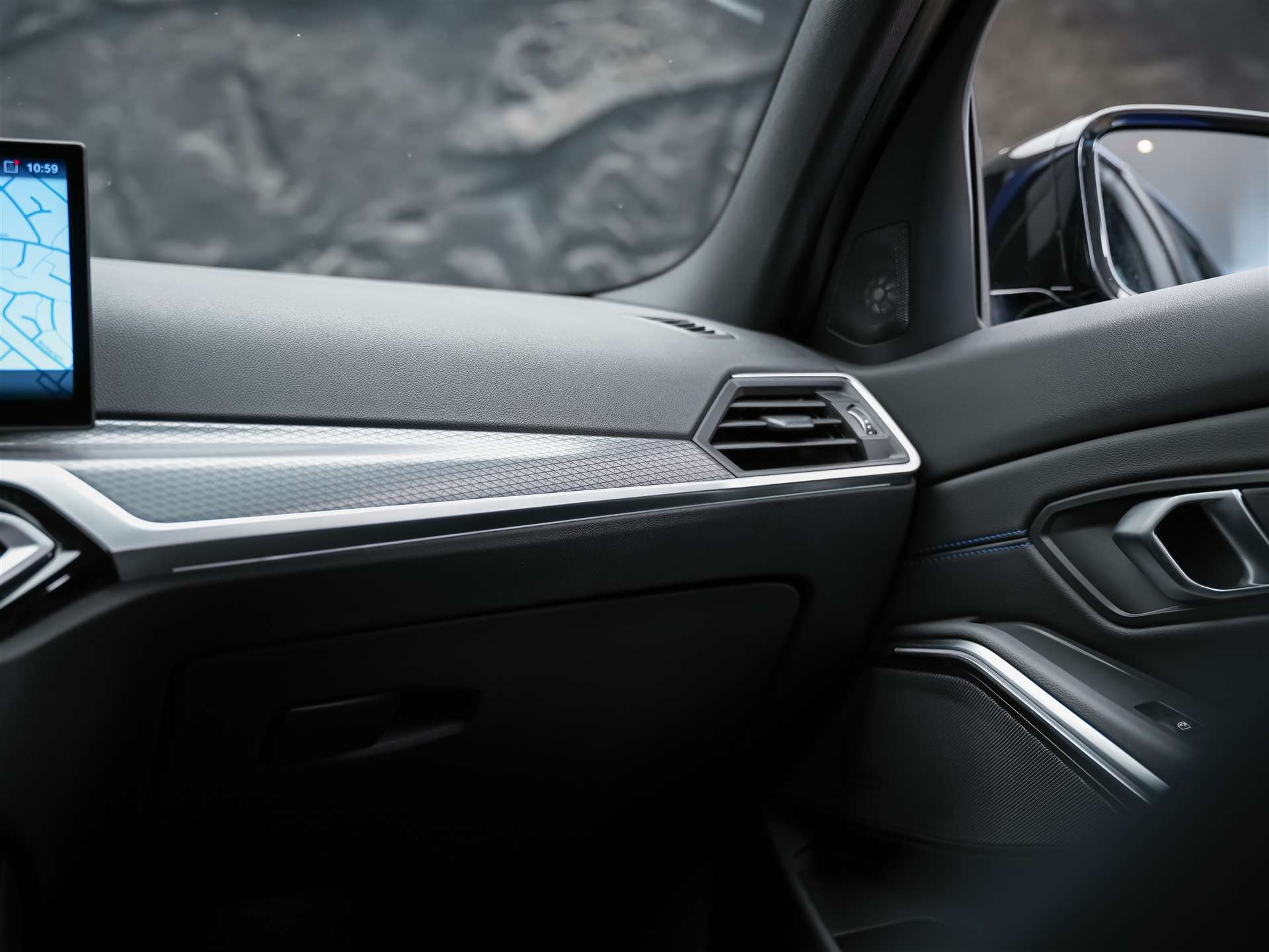 BMW 320d xDrive 48V Steptronic M Sport *Werksgarantie*Harman/Kardon*Abstandsregler*Head Up*-image-19