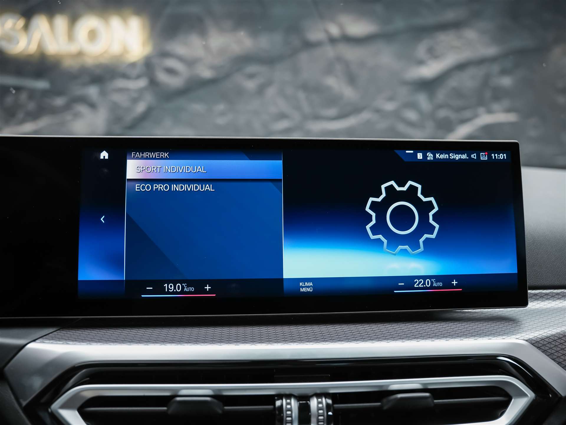 BMW 320d xDrive 48V Steptronic M Sport *Werksgarantie*Harman/Kardon*Abstandsregler*Head Up*-image-39