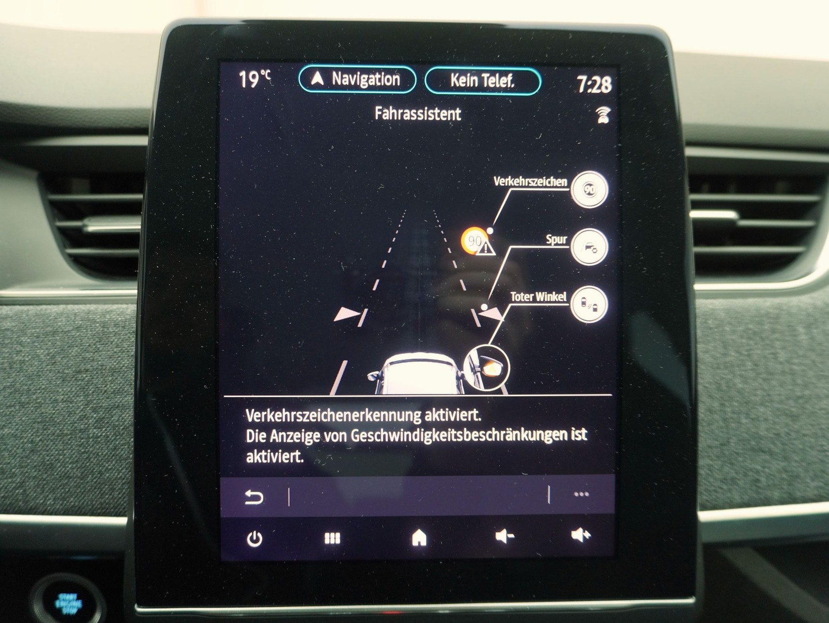 RENAULT Zoe Intens R135 Elektro inkl. Batterie **inkl. Batterie**-image-18