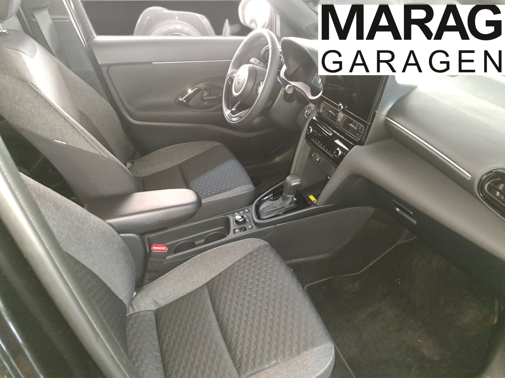 TOYOTA Yaris Cross 1.5 Trend AWDi e-CVT-image-5