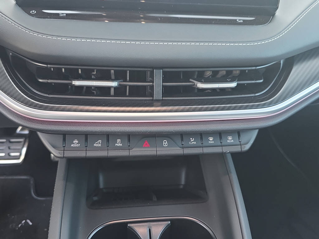 SKODA Enyaq IV 85x SportLine 4x4 MAXX-image-19
