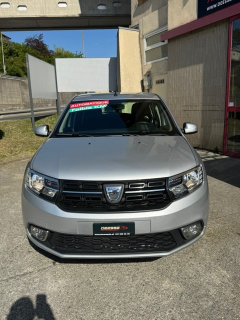 DACIA Sandero TCe 90 Lauréate Automatic-image-2