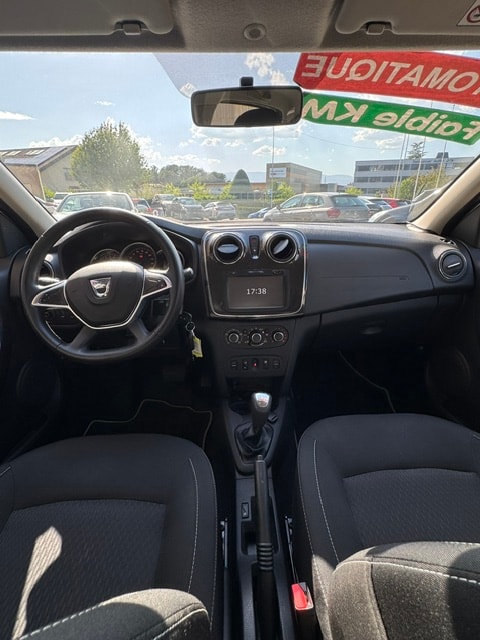 DACIA Sandero TCe 90 Lauréate Automatic-image-6