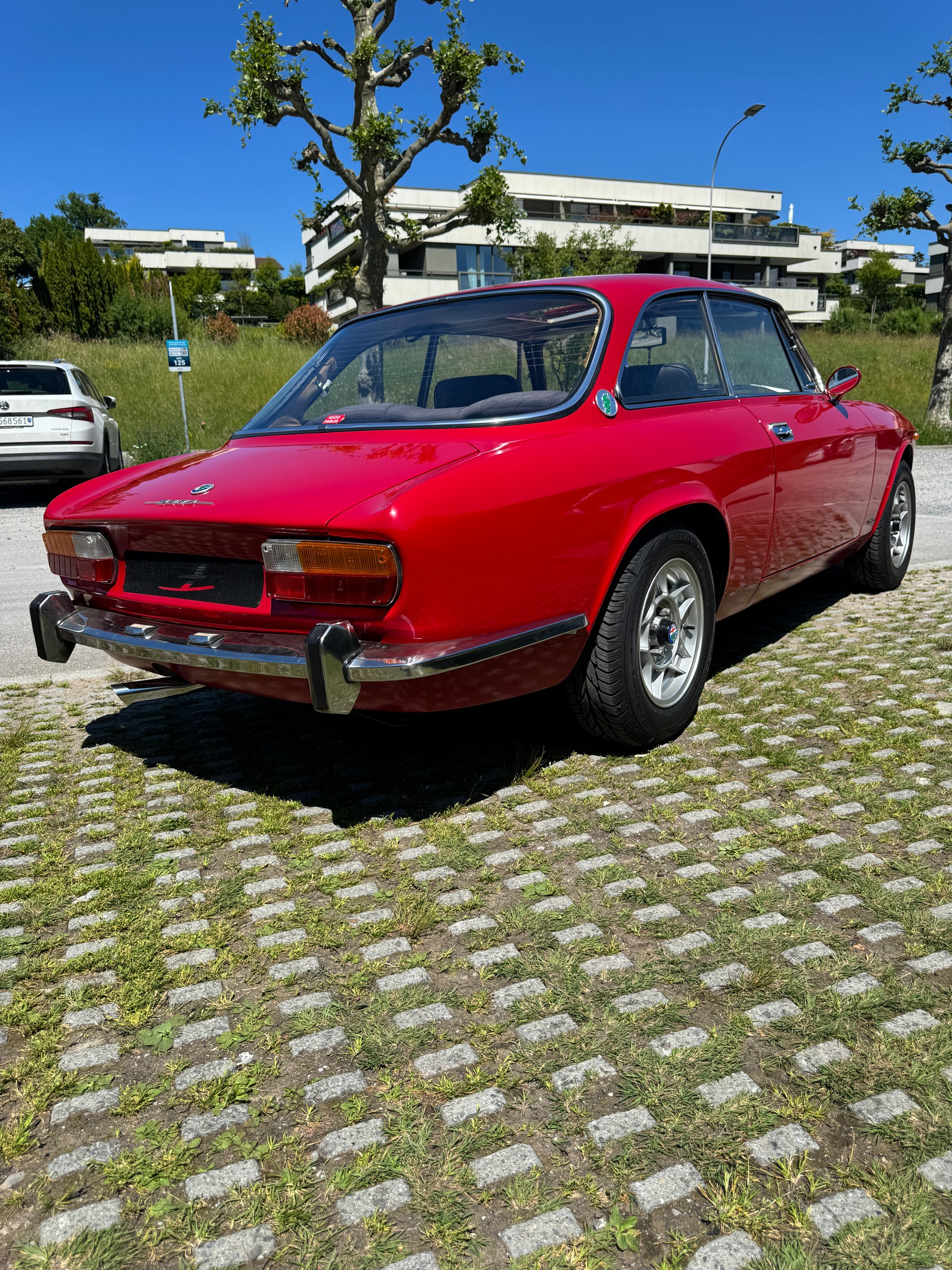 ALFA ROMEO Alfa Romeo GTV 2000 Bertone-image-2