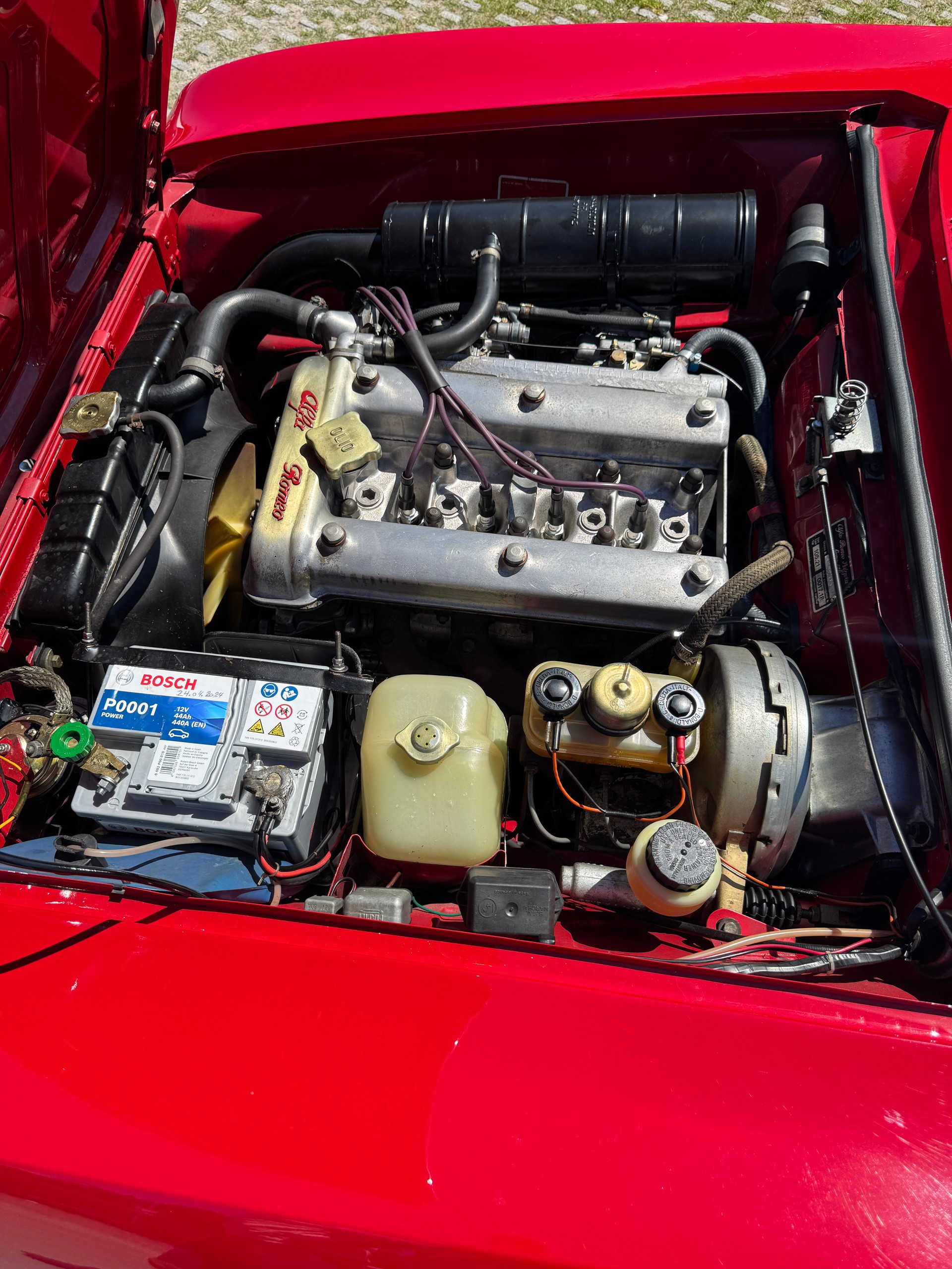 ALFA ROMEO Alfa Romeo GTV 2000 Bertone-image-4