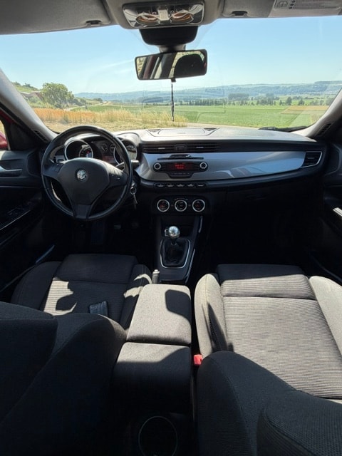 ALFA ROMEO Giulietta 1.4 MultiAir Distinctive-image-10