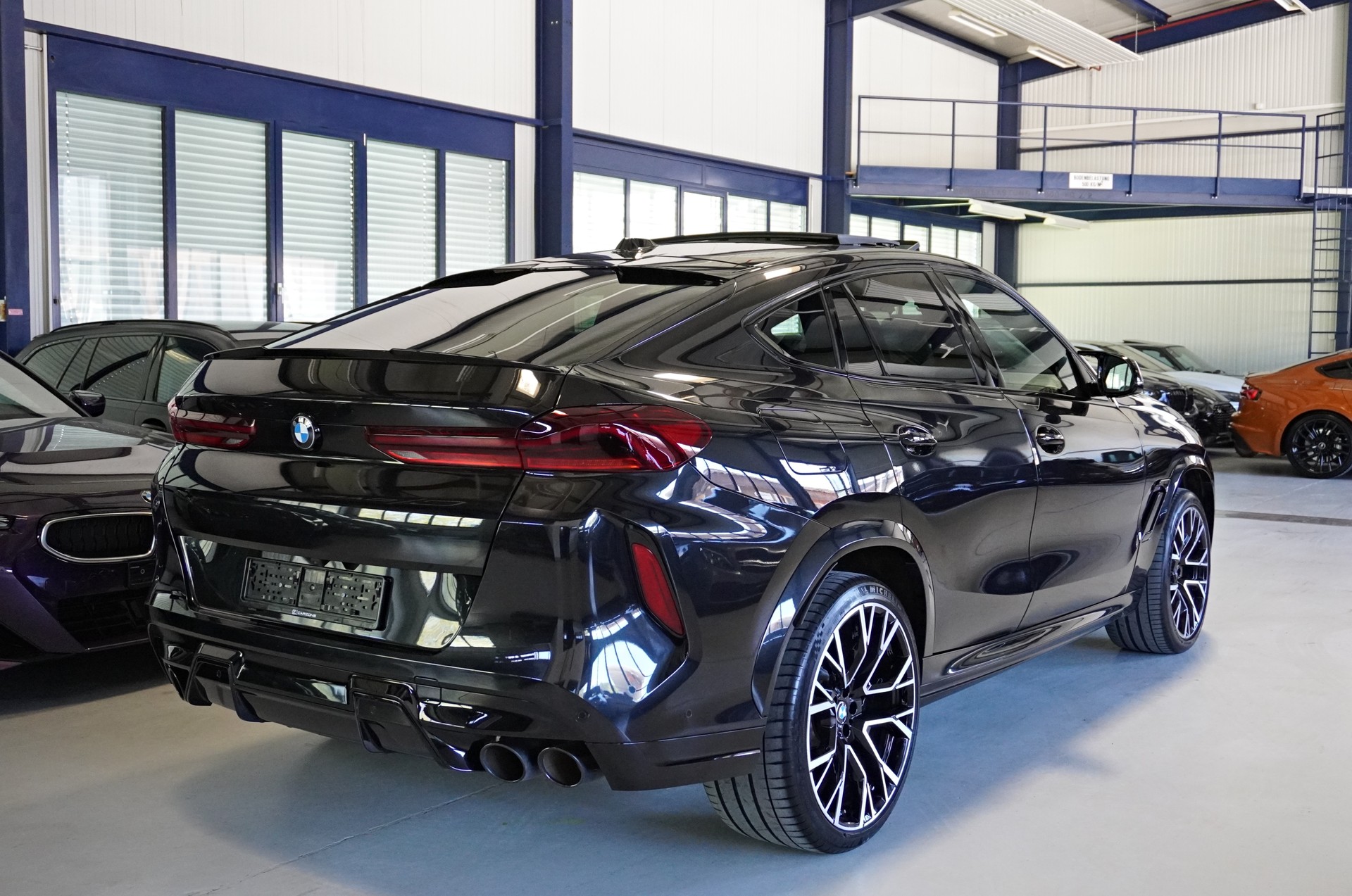 BMW X6M Steptronic M Competition // WERKSGARANTIE BIS 07.2028 // MASSAGE SITZE // BOWERS & WILKINS //-image-4