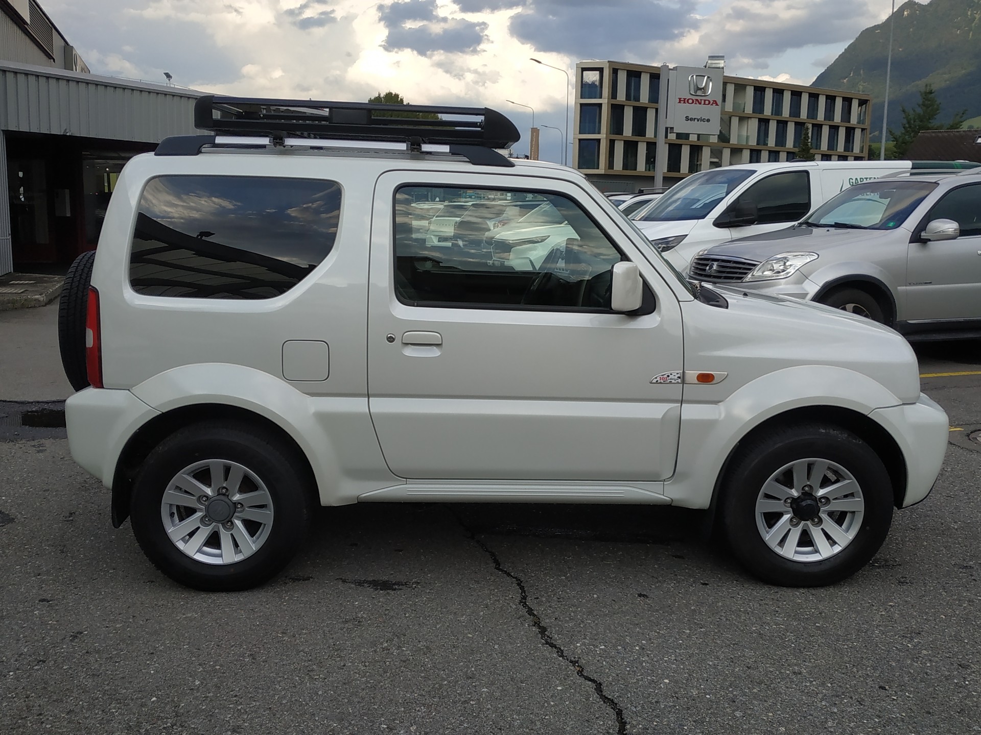 SUZUKI Jimny 1.3 16V GL Top Automat-image-5