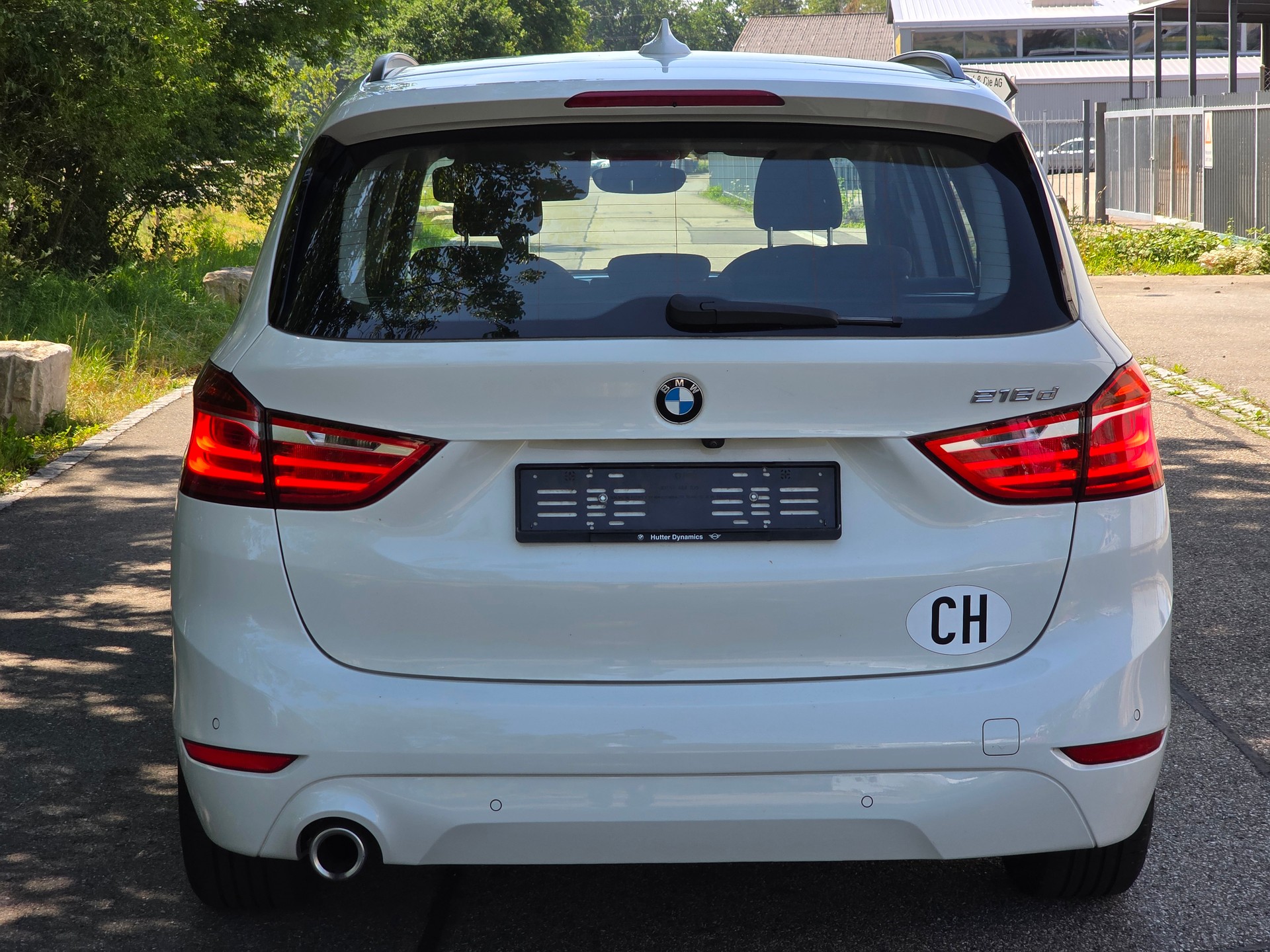 BMW 216d Gran Tourer DKG-image-4