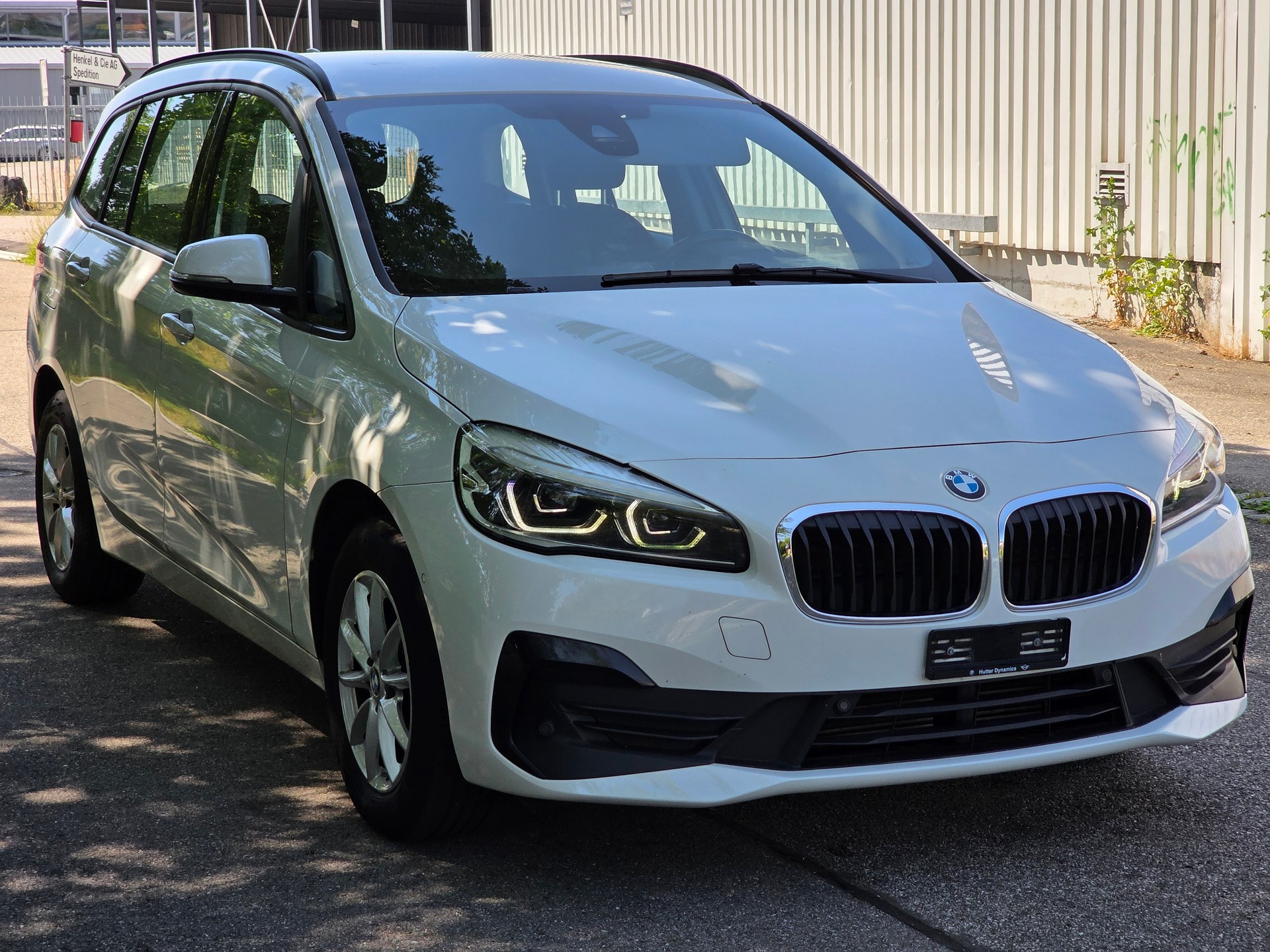 BMW 216d Gran Tourer DKG-image-2