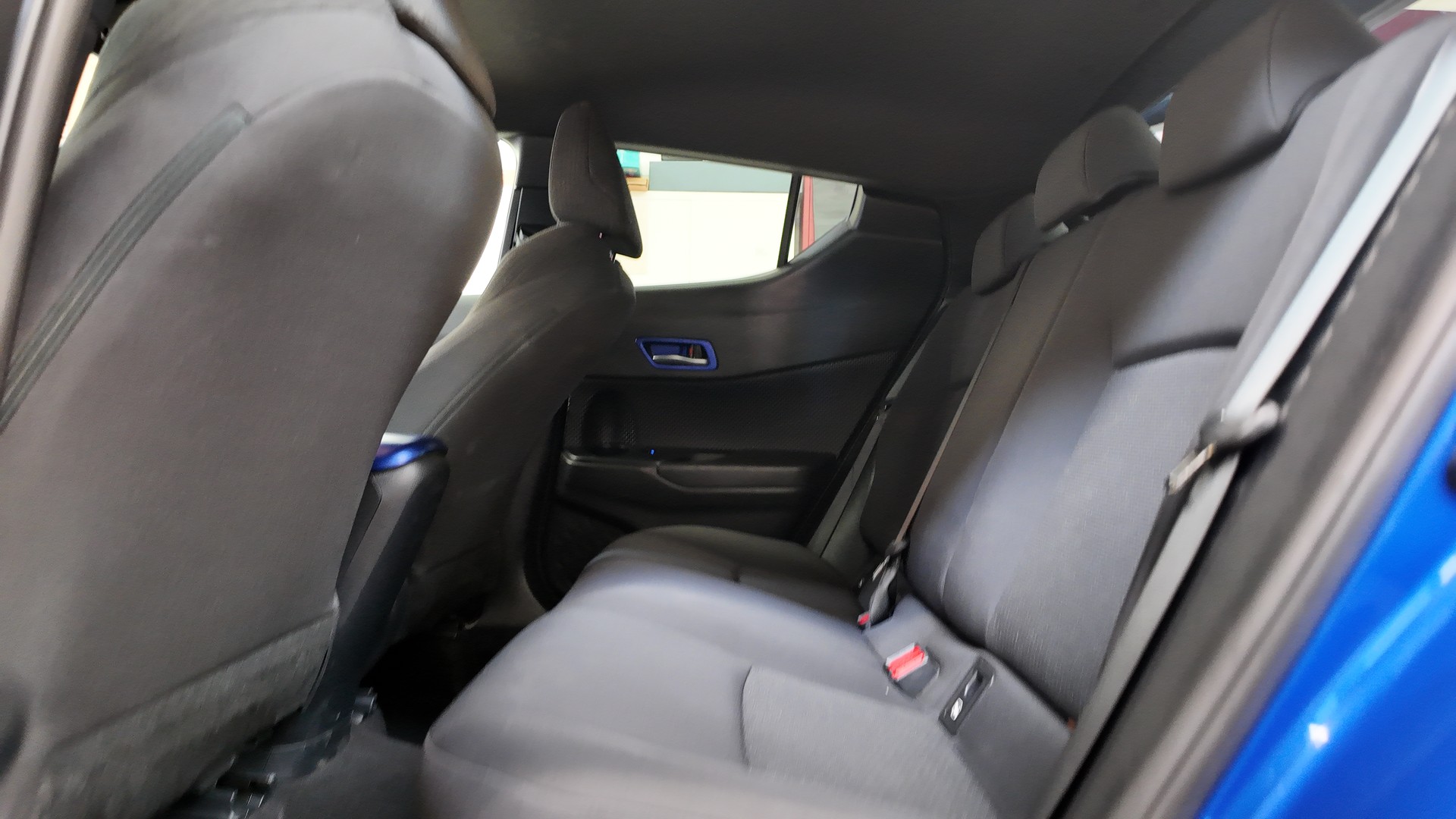 TOYOTA C-HR 1.8 HSD Limited CVT-image-14