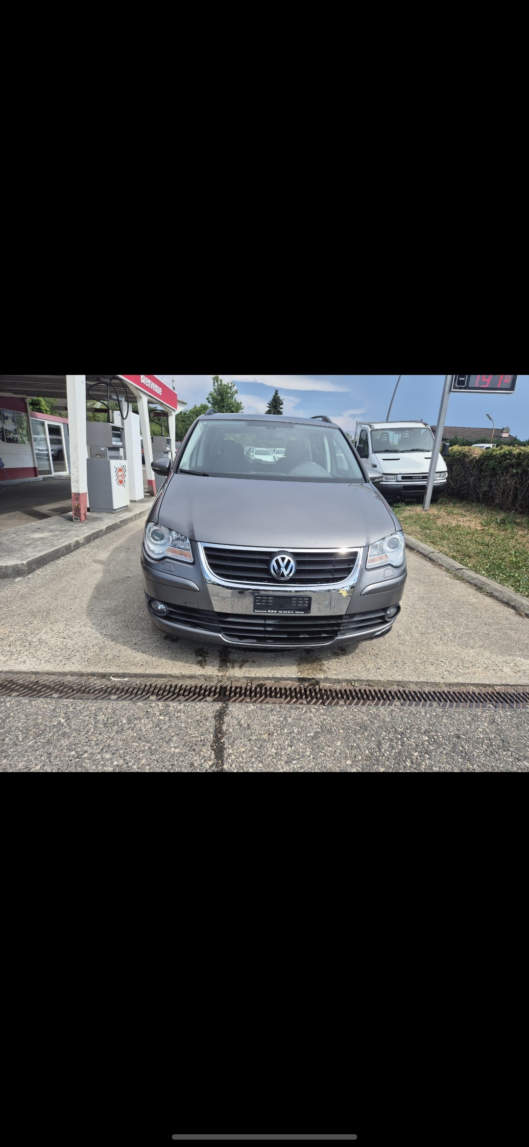 VW Touran 1.4 TSI Highline-image-1