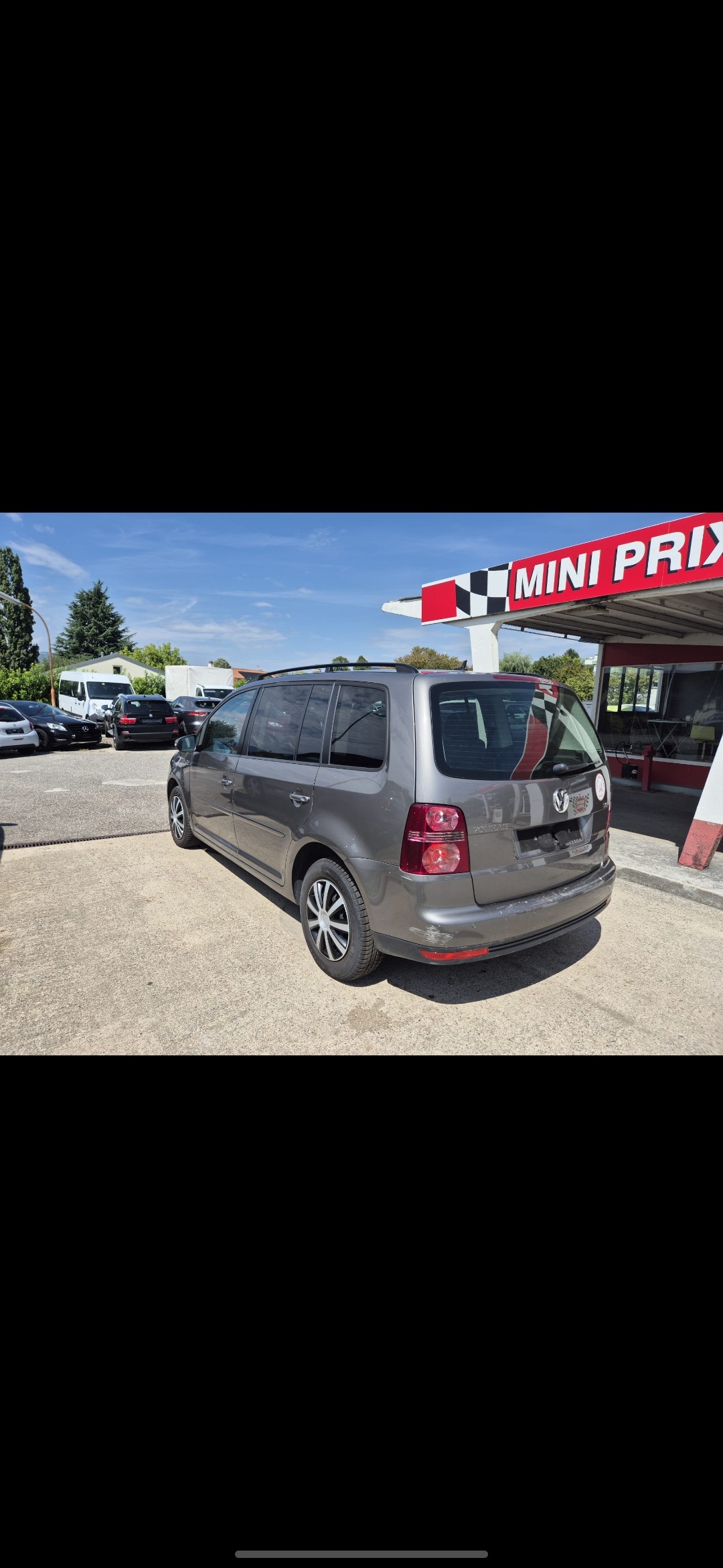 VW Touran 1.4 TSI Highline-image-2