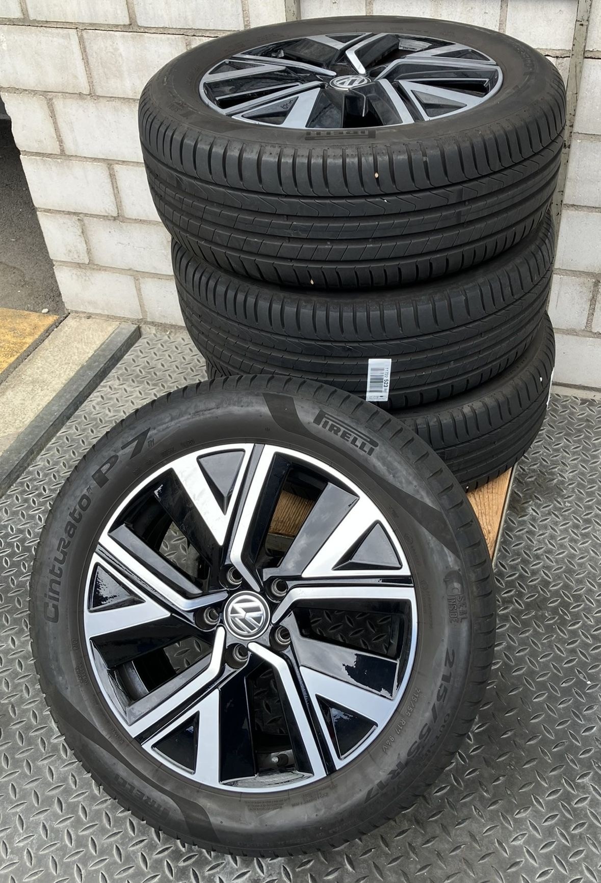 VW 1.5 TSI Highline DSG, 7-Plätzer mit Panoramadach, ab MFK!-image-6