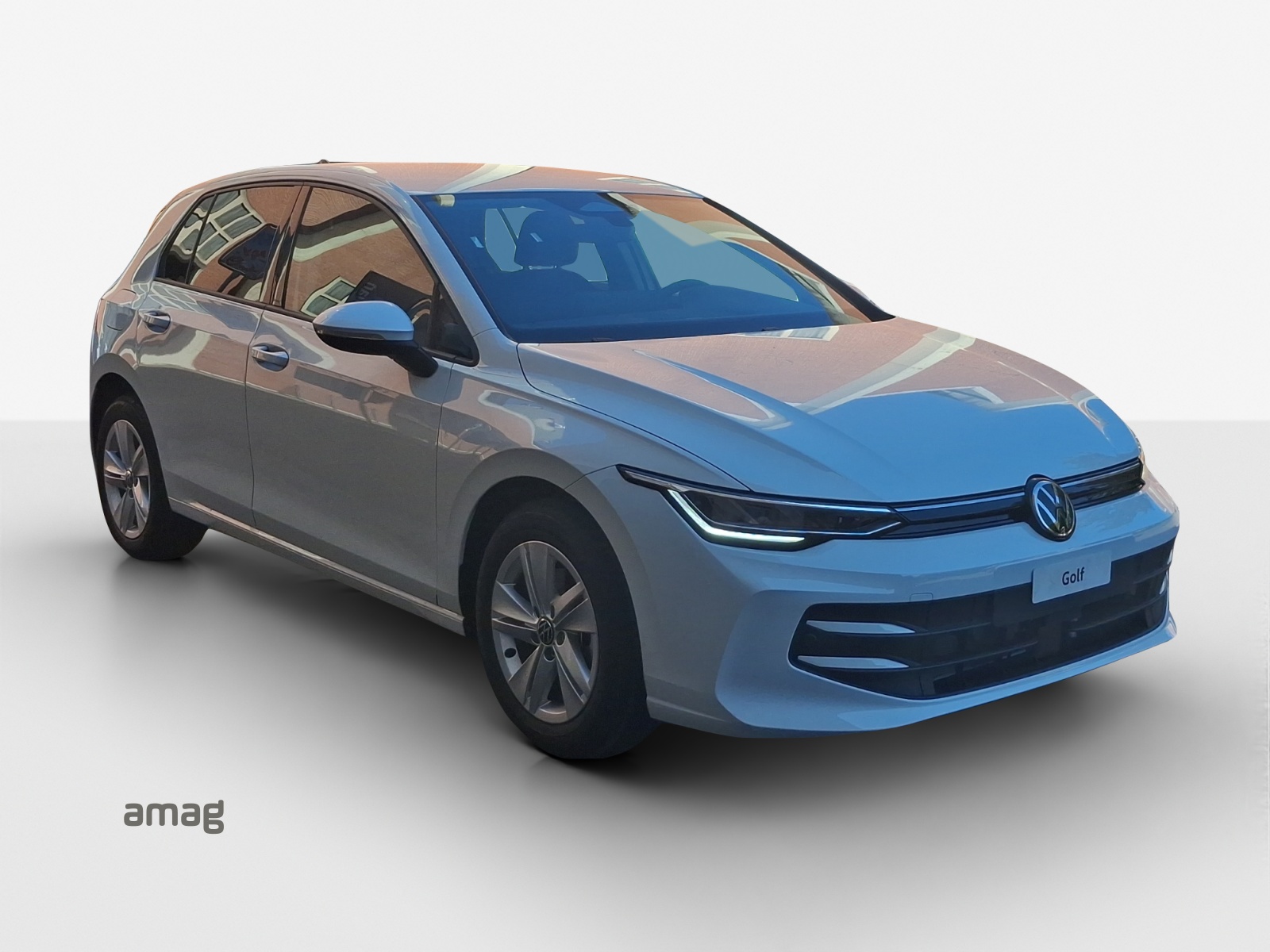 VW Golf 1.5 e TSI mHEV Value DSG-image-5