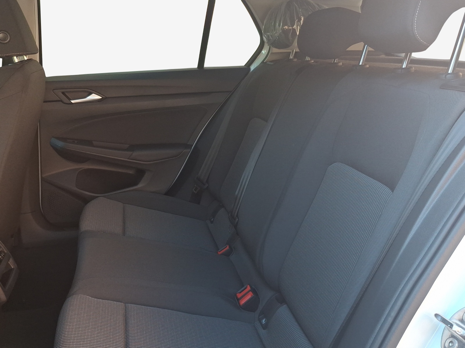 VW Golf 1.5 e TSI mHEV Value DSG-image-11