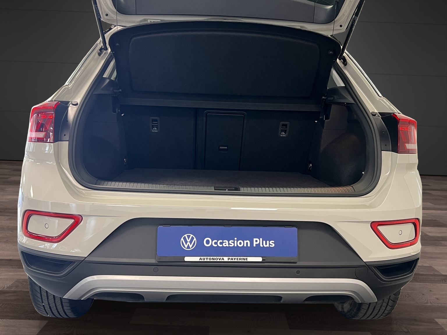 VW T-Roc 1.5 TSI EVO Life United DSG-image-12