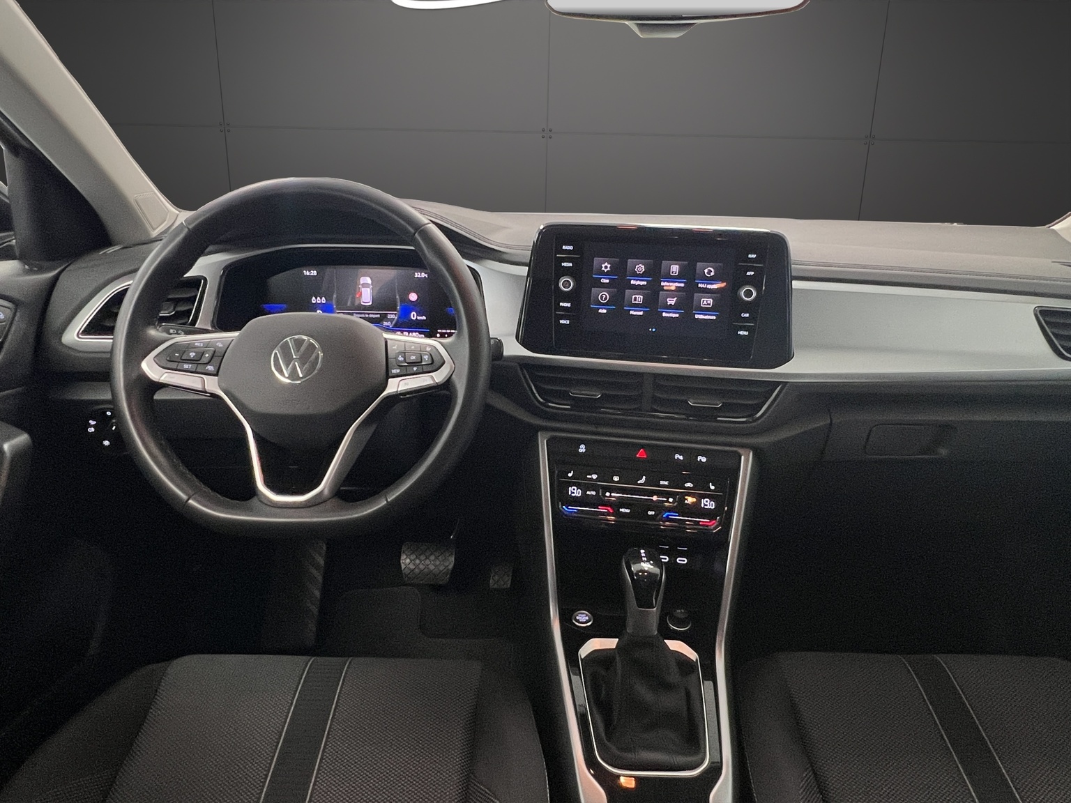 VW T-Roc 1.5 TSI EVO Life United DSG-image-9