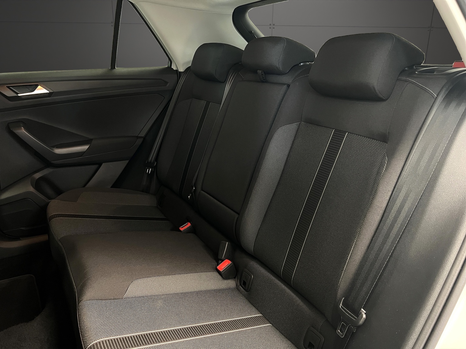 VW T-Roc 1.5 TSI EVO Life United DSG-image-8