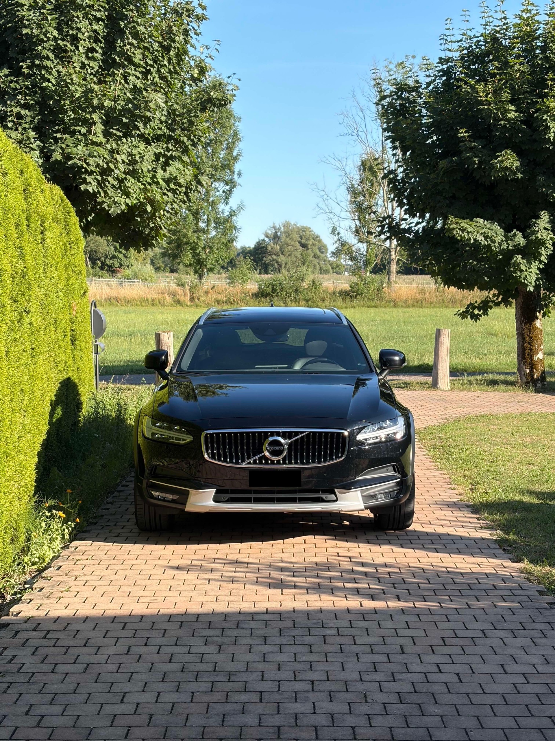 VOLVO V90 Cross Country