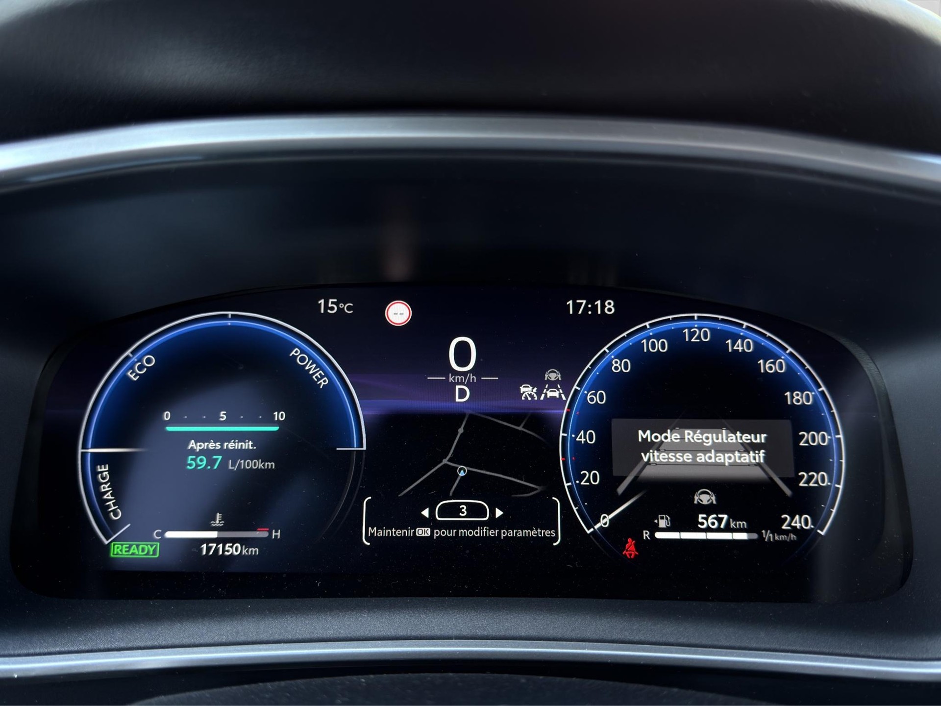 TOYOTA Corolla Touring Sports 1.8 HSD Comfort-image-3