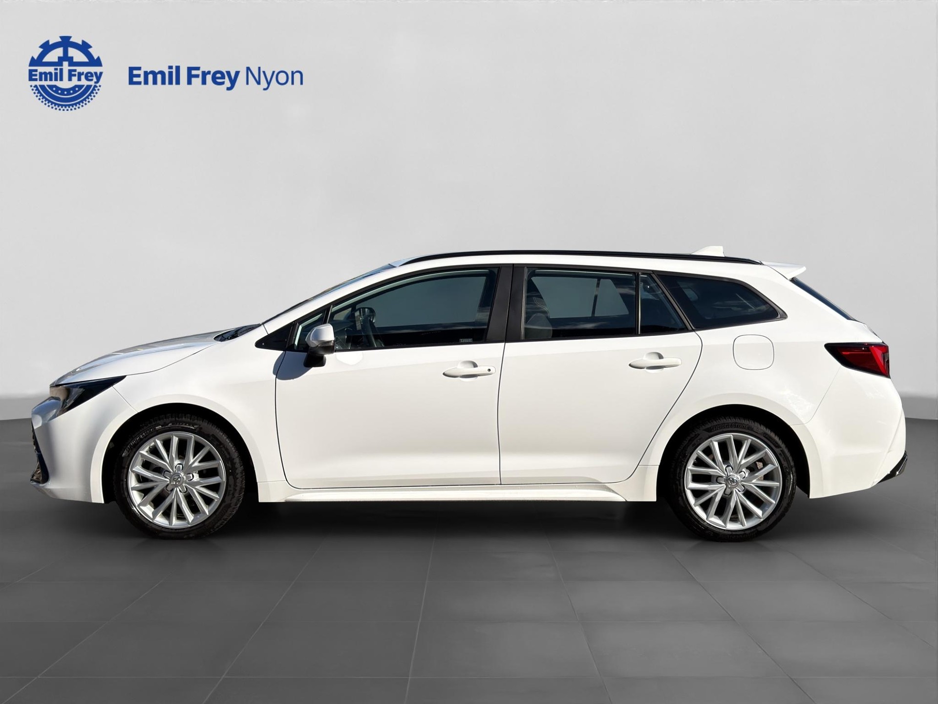 TOYOTA Corolla Touring Sports 1.8 HSD Comfort-image-2