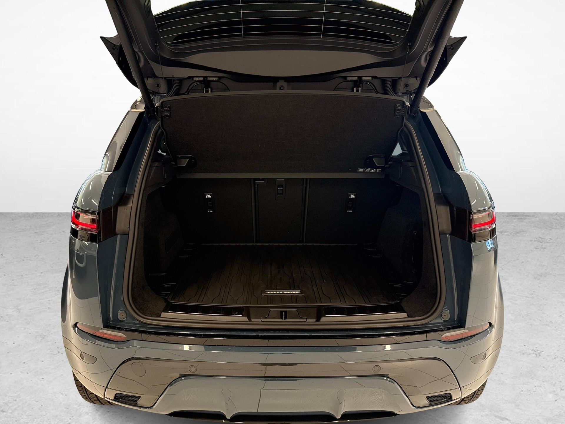 LAND ROVER Range Rover Evoque 1.5 T 270e Dynamic SE-image-11