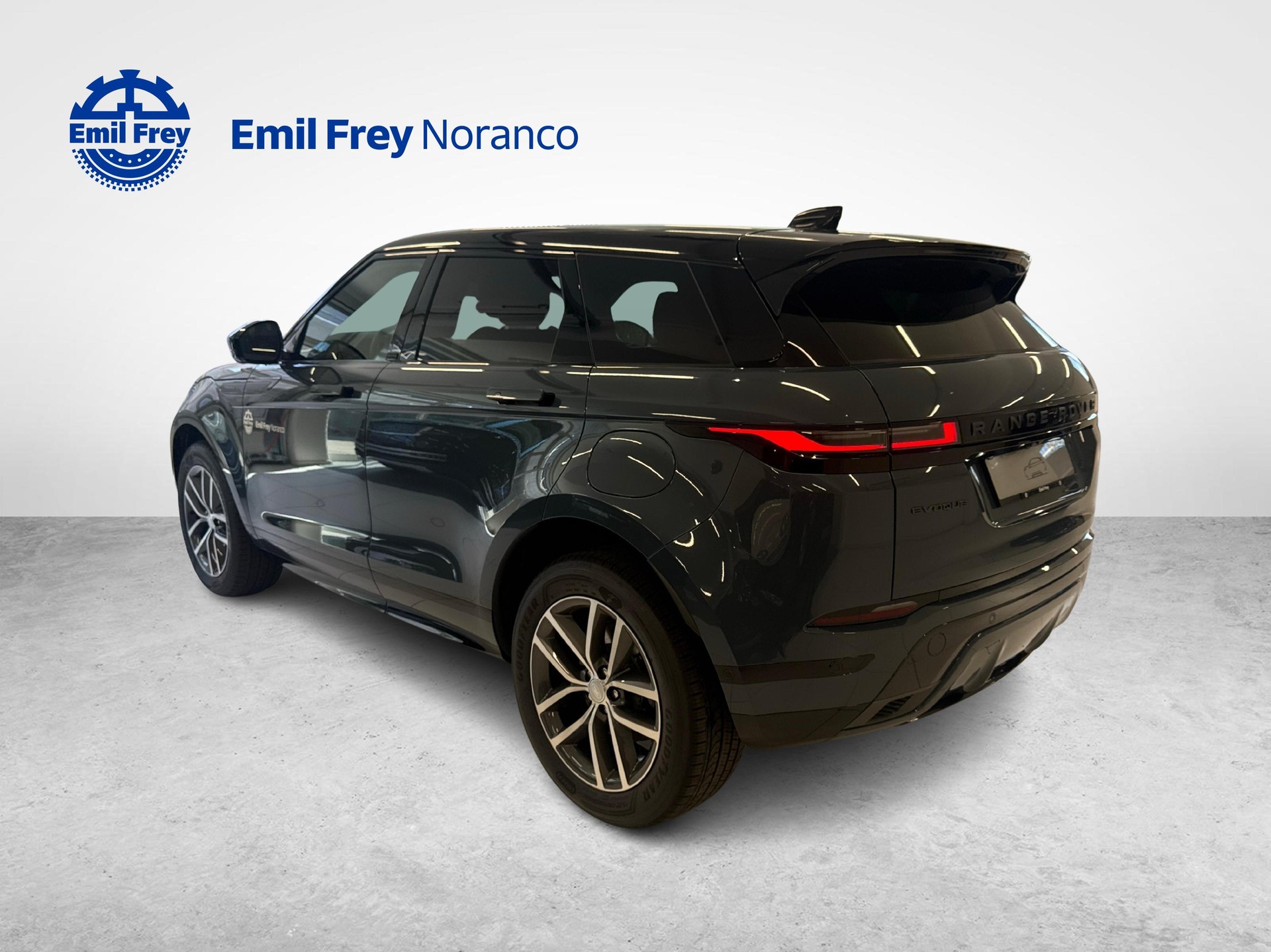 LAND ROVER Range Rover Evoque 1.5 T 270e Dynamic SE-image-2