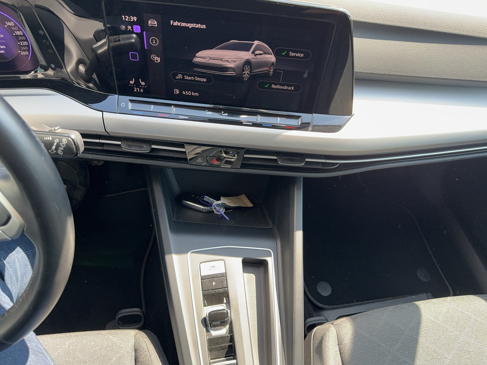 VW 1.0 eTSI Life DSG-image-2
