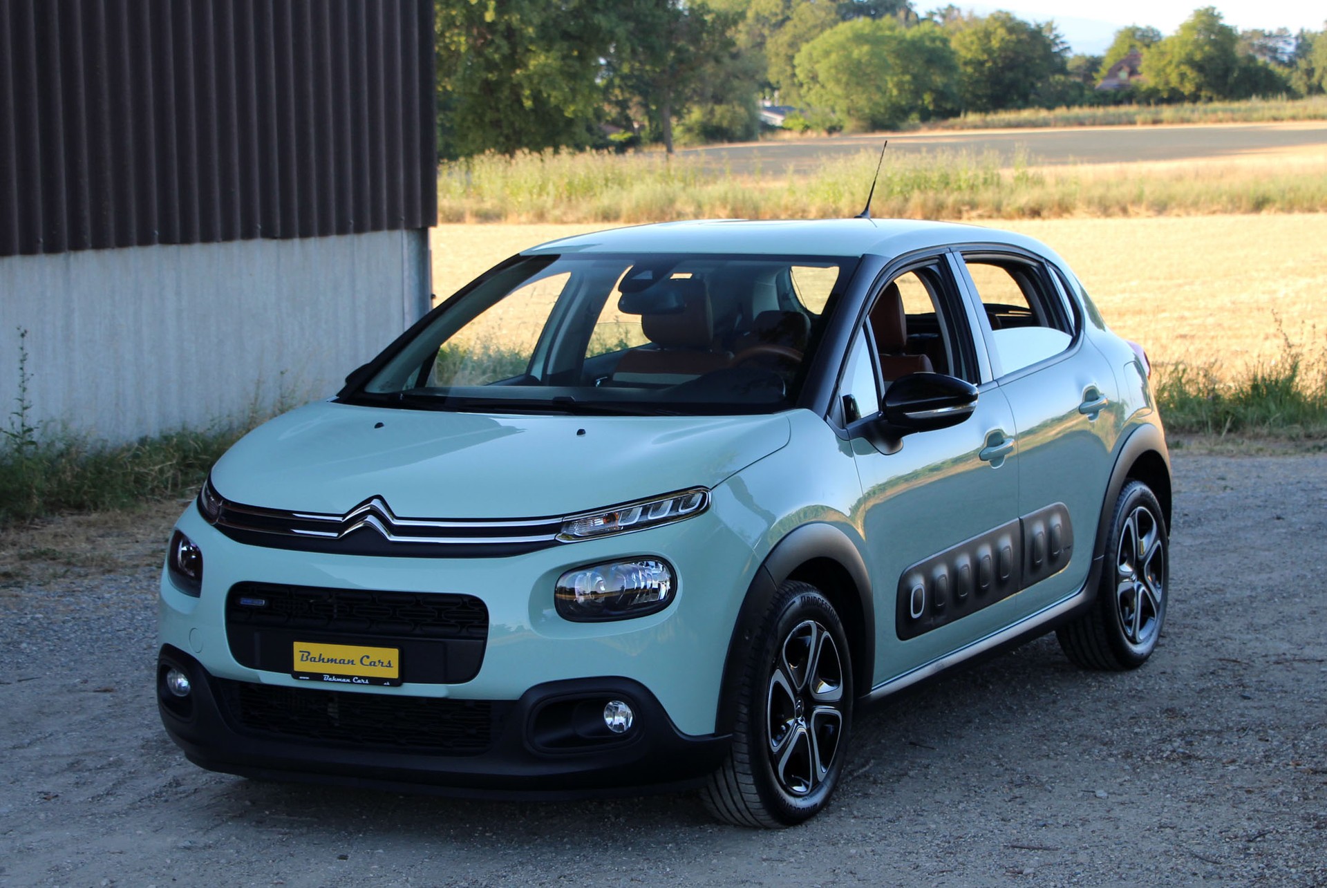 CITROEN C3 1.2i PureTech Shine EAT-image-4