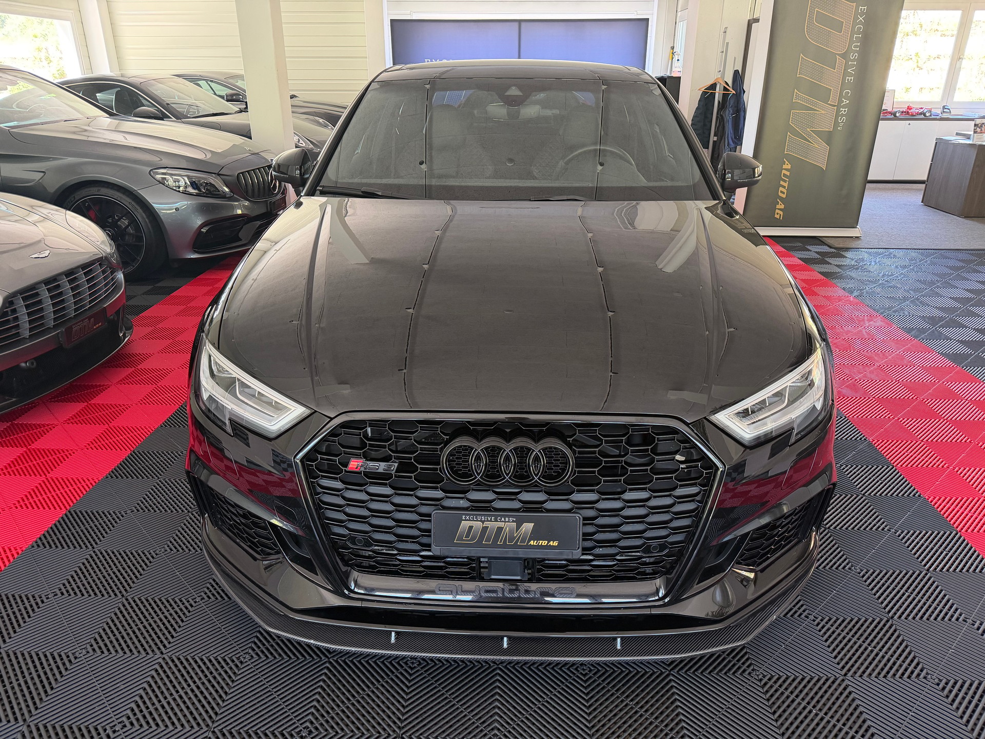 AUDI RS3 Limousine 2.5 TSI quattro-image-7