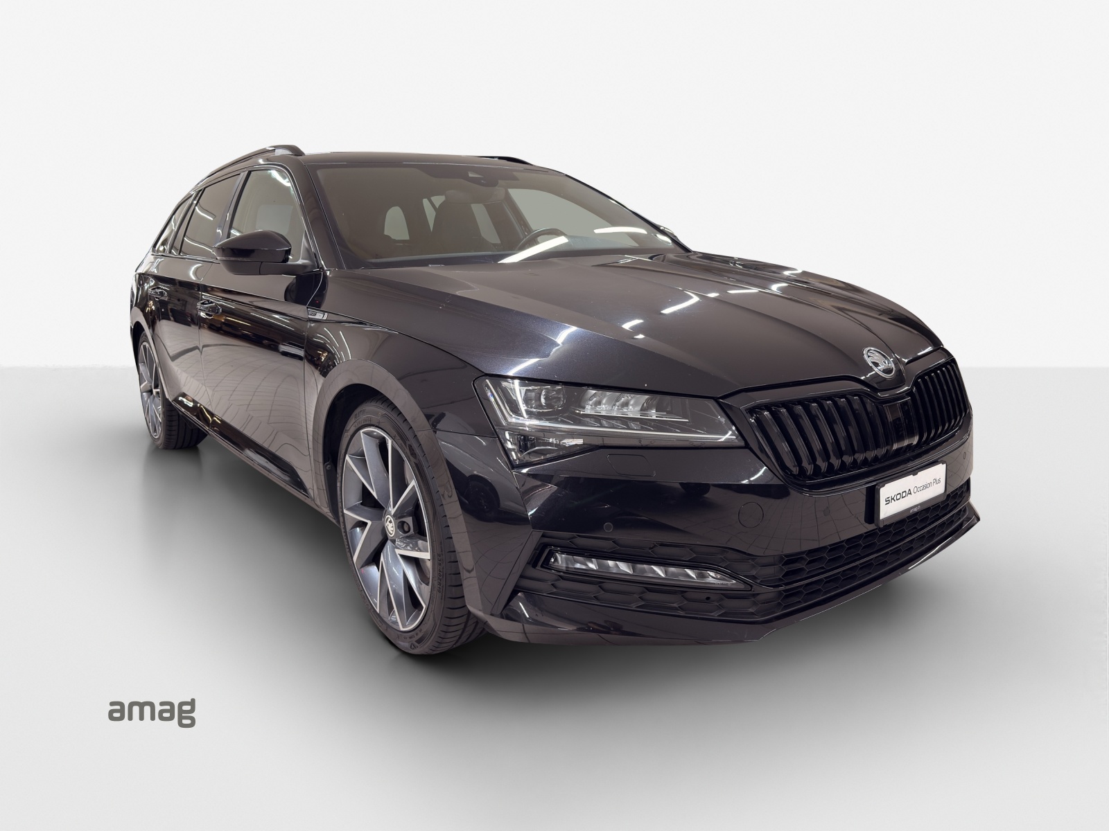 SKODA Superb Combi 1.5 TSI SportLine ACT-image-5