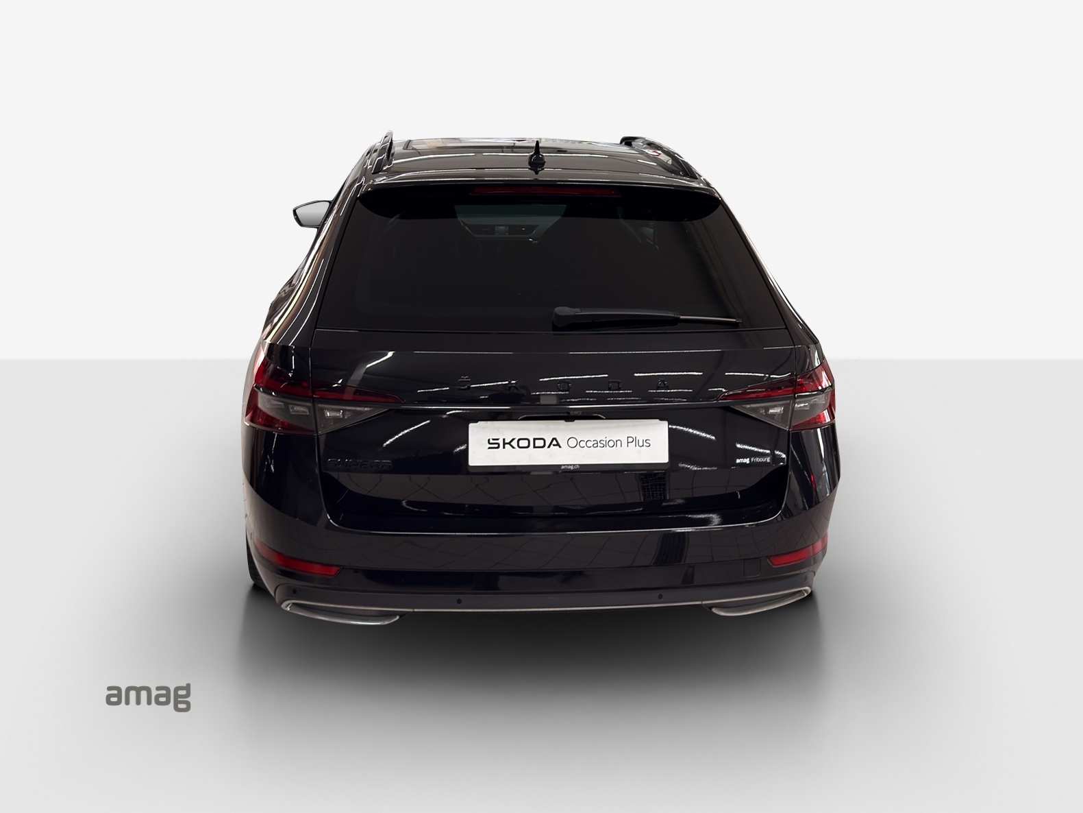 SKODA Superb Combi 1.5 TSI SportLine ACT-image-3