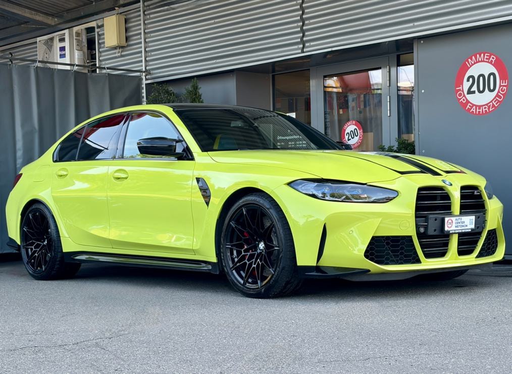 BMW M3 Competition-showroom-element-1