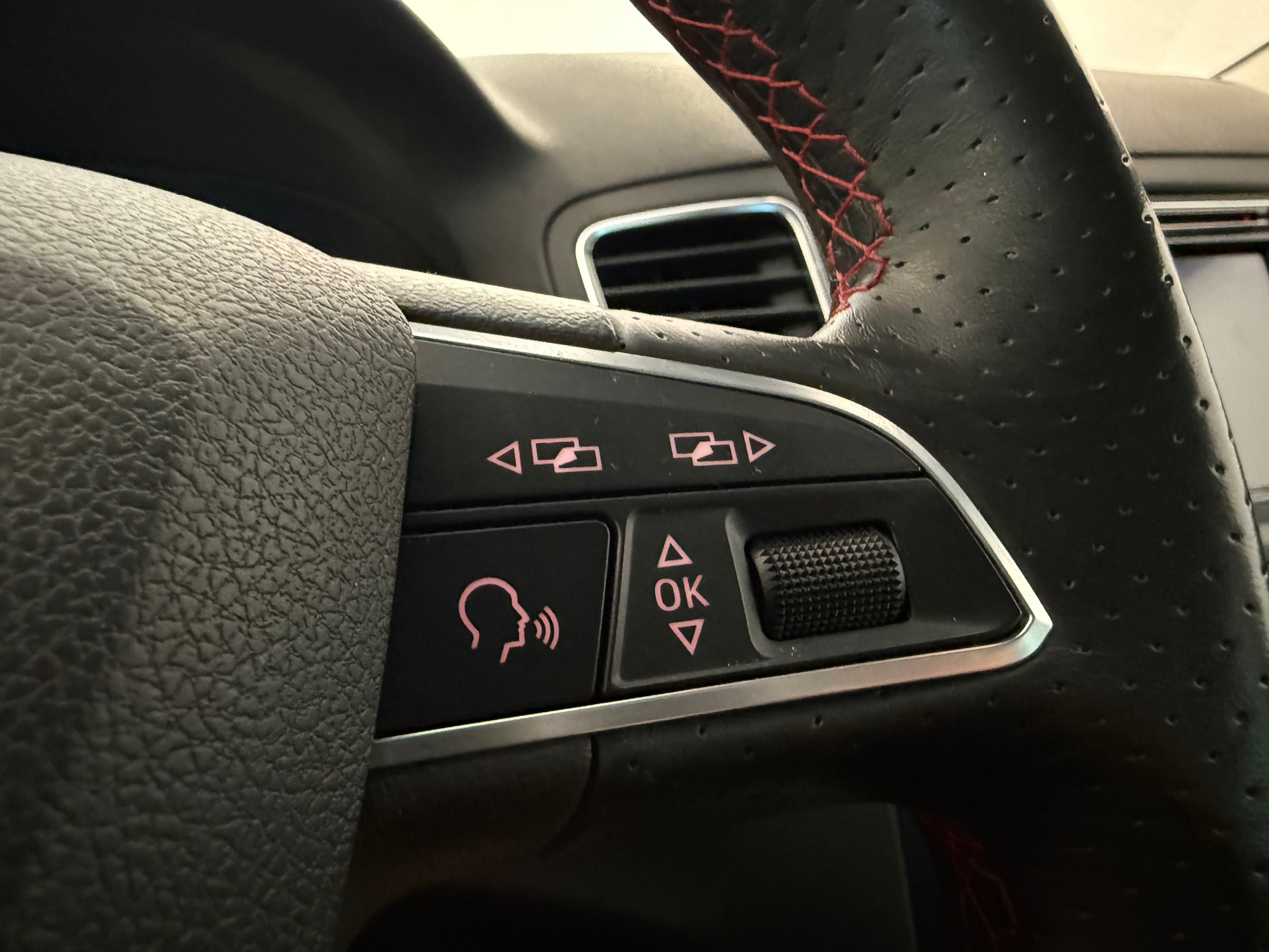 SEAT Alhambra 1.4 TSI DSG Hola FR-image-18