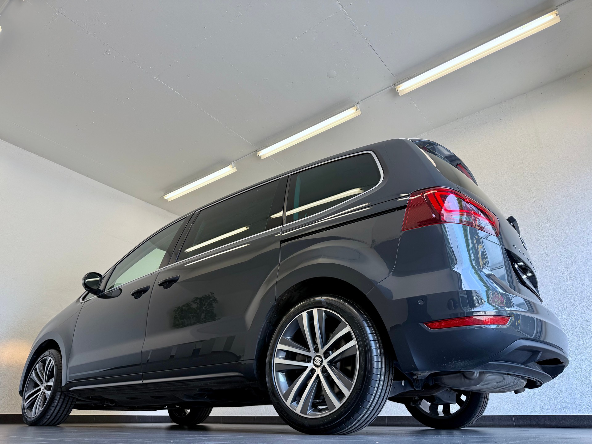 SEAT Alhambra 1.4 TSI DSG Hola FR-image-8