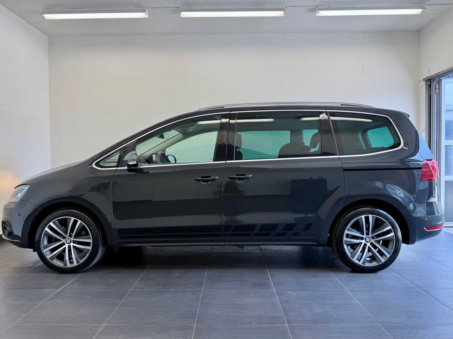 SEAT Alhambra 1.4 TSI DSG Hola FR-image-6