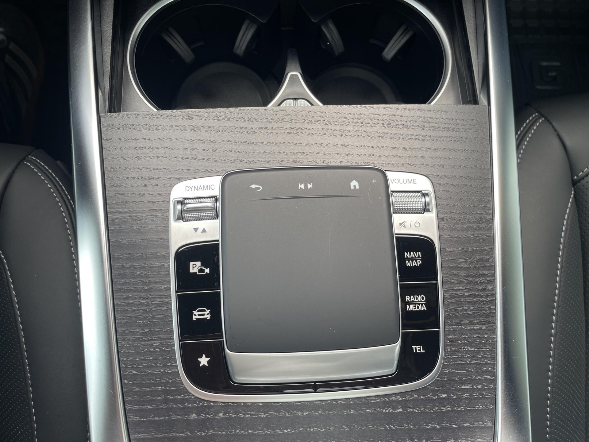 MERCEDES-BENZ G 450 d-image-21
