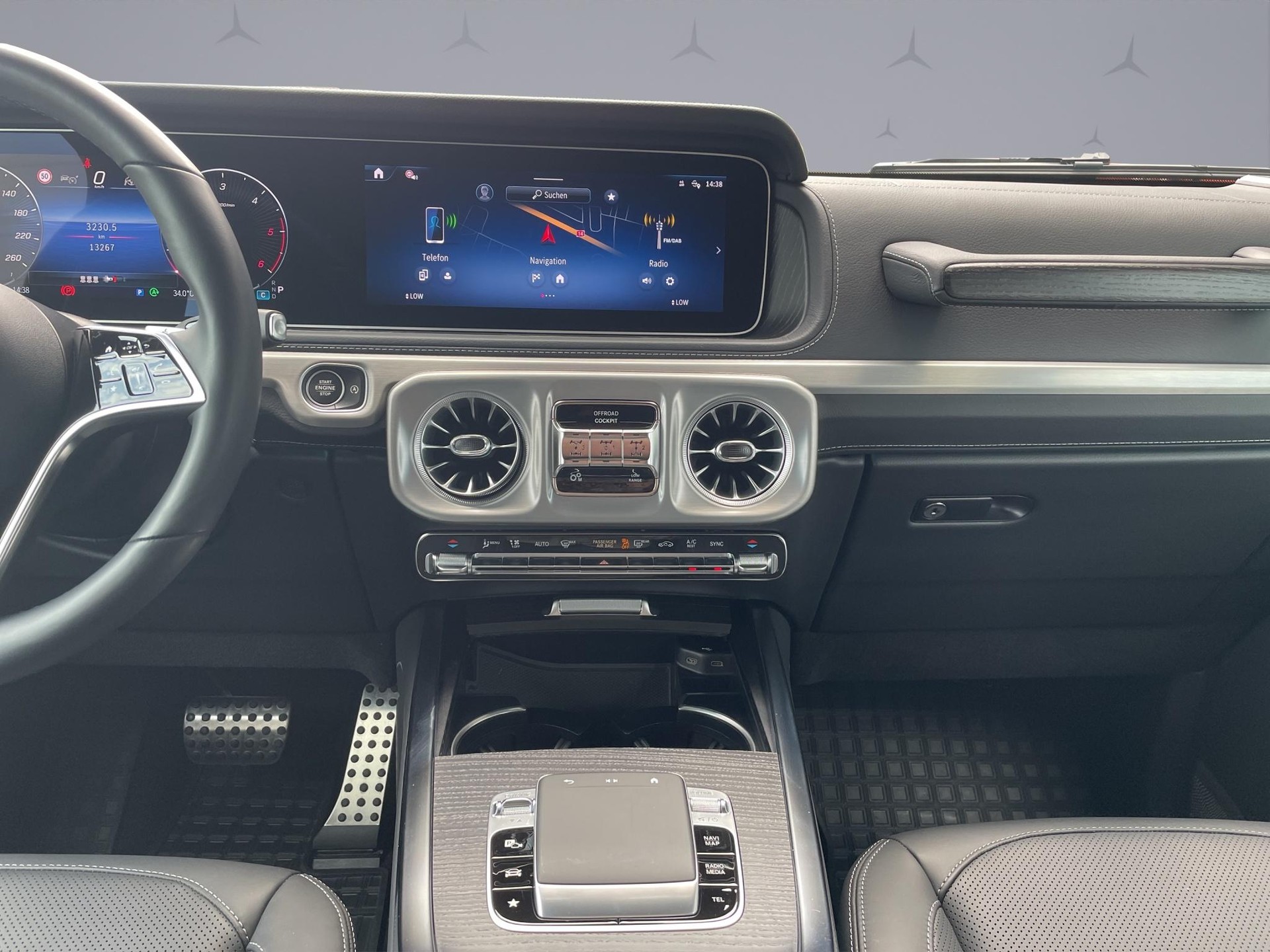MERCEDES-BENZ G 450 d-image-15