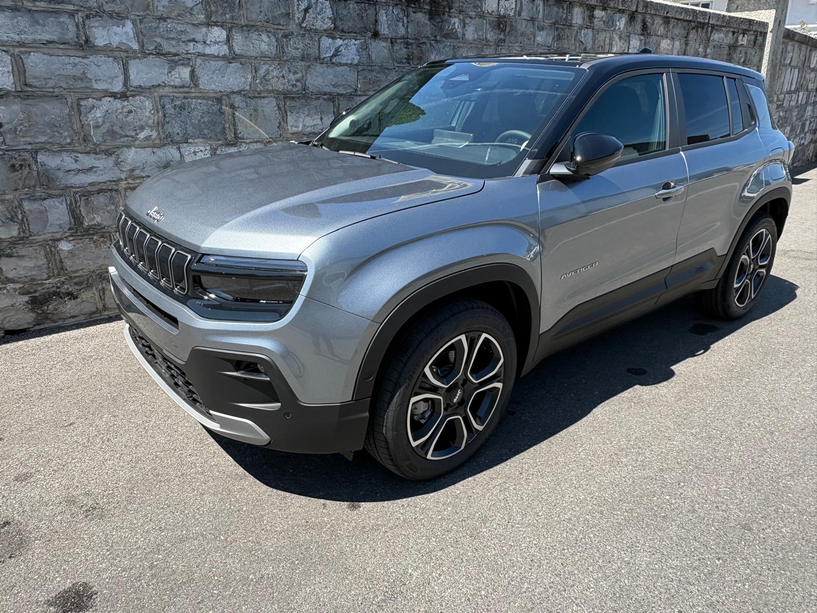 JEEP Avenger 1.2 Summit-image-1