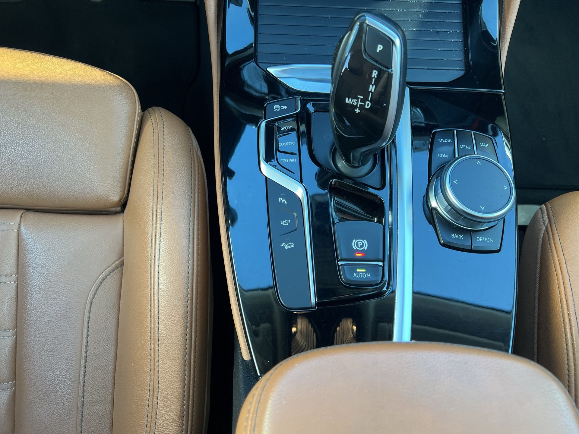 BMW X4 xDrive 20d xLine Steptronic-image-13