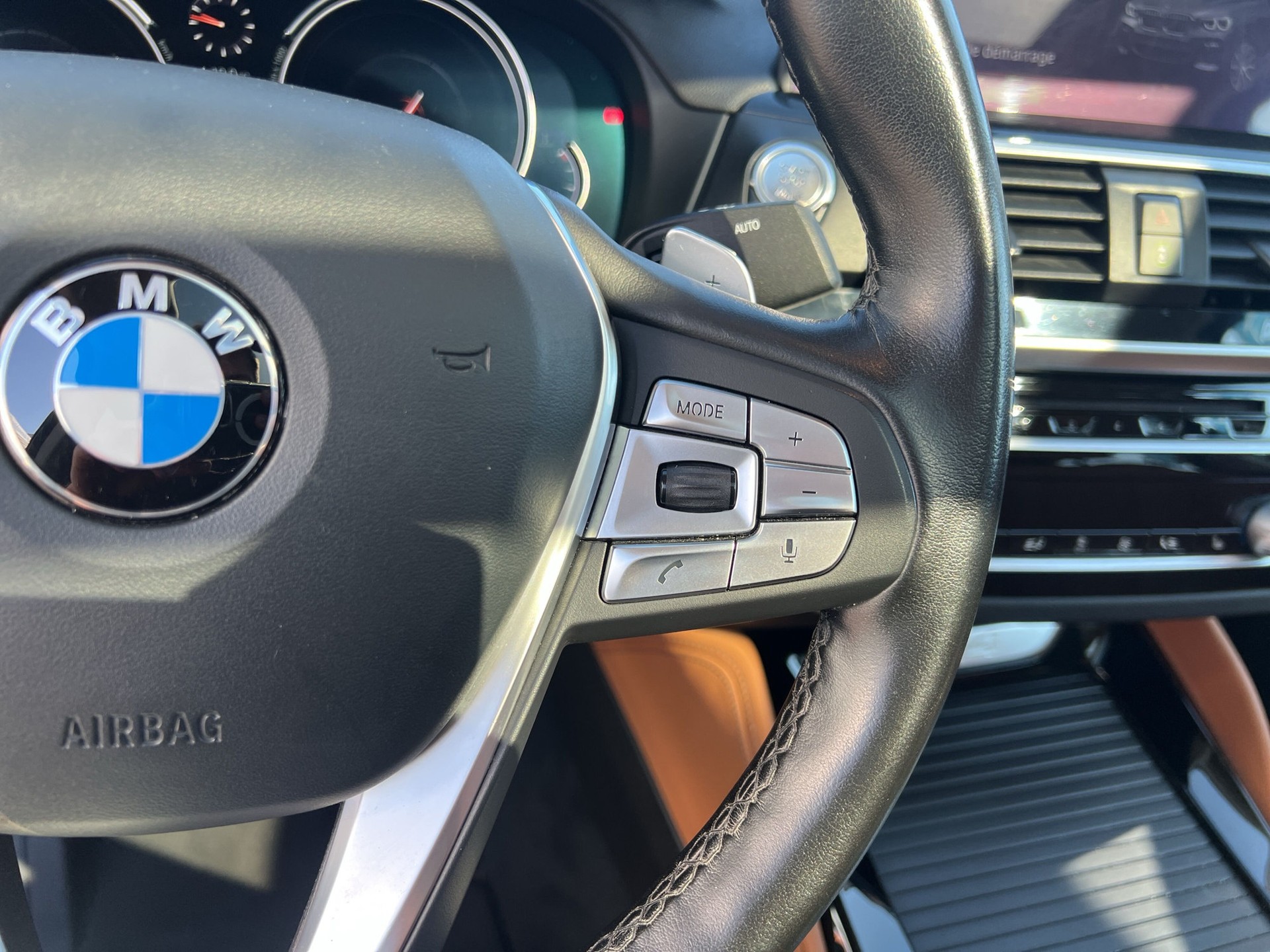 BMW X4 xDrive 20d xLine Steptronic-image-16